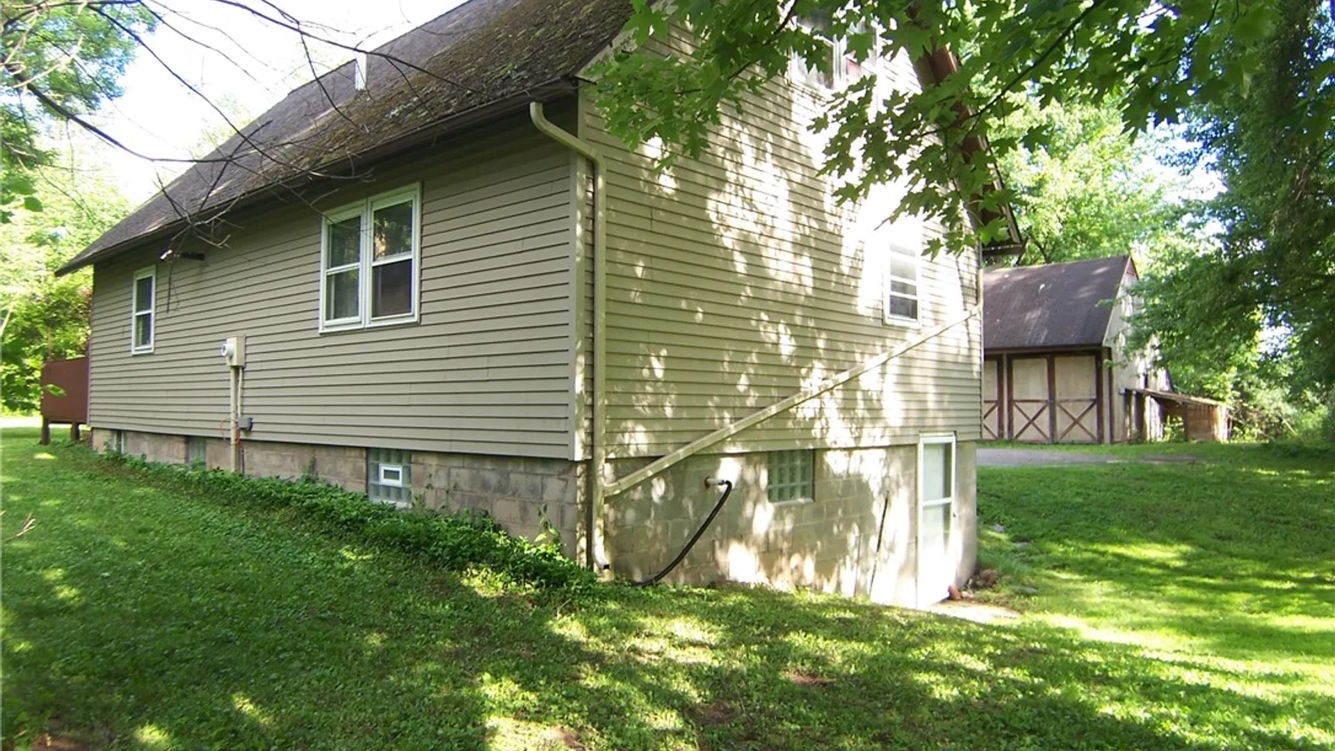 Property at 2579 Daansen Rd, Palmyra, NY 14522 17