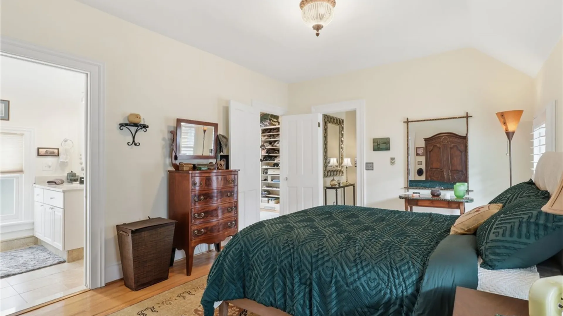 Property at 28 Vick Park A, Rochester, NY 14607 29