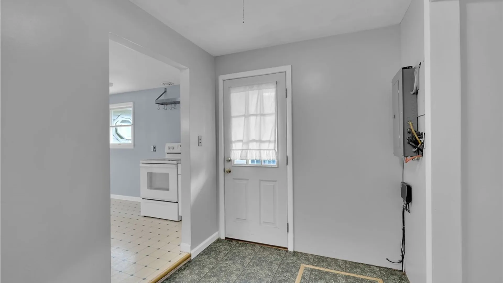 Property at 208 Bennington Road, Amherst, NY 14226 24