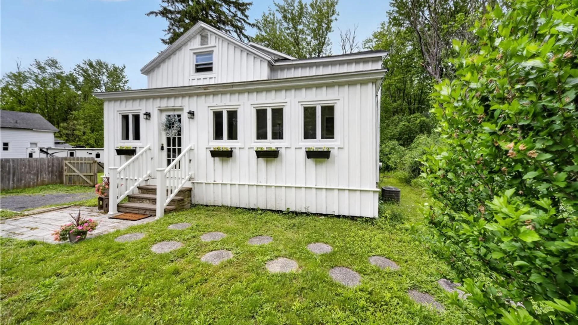 Property at 3859 State Street Road, Skaneateles, NY 13152 2