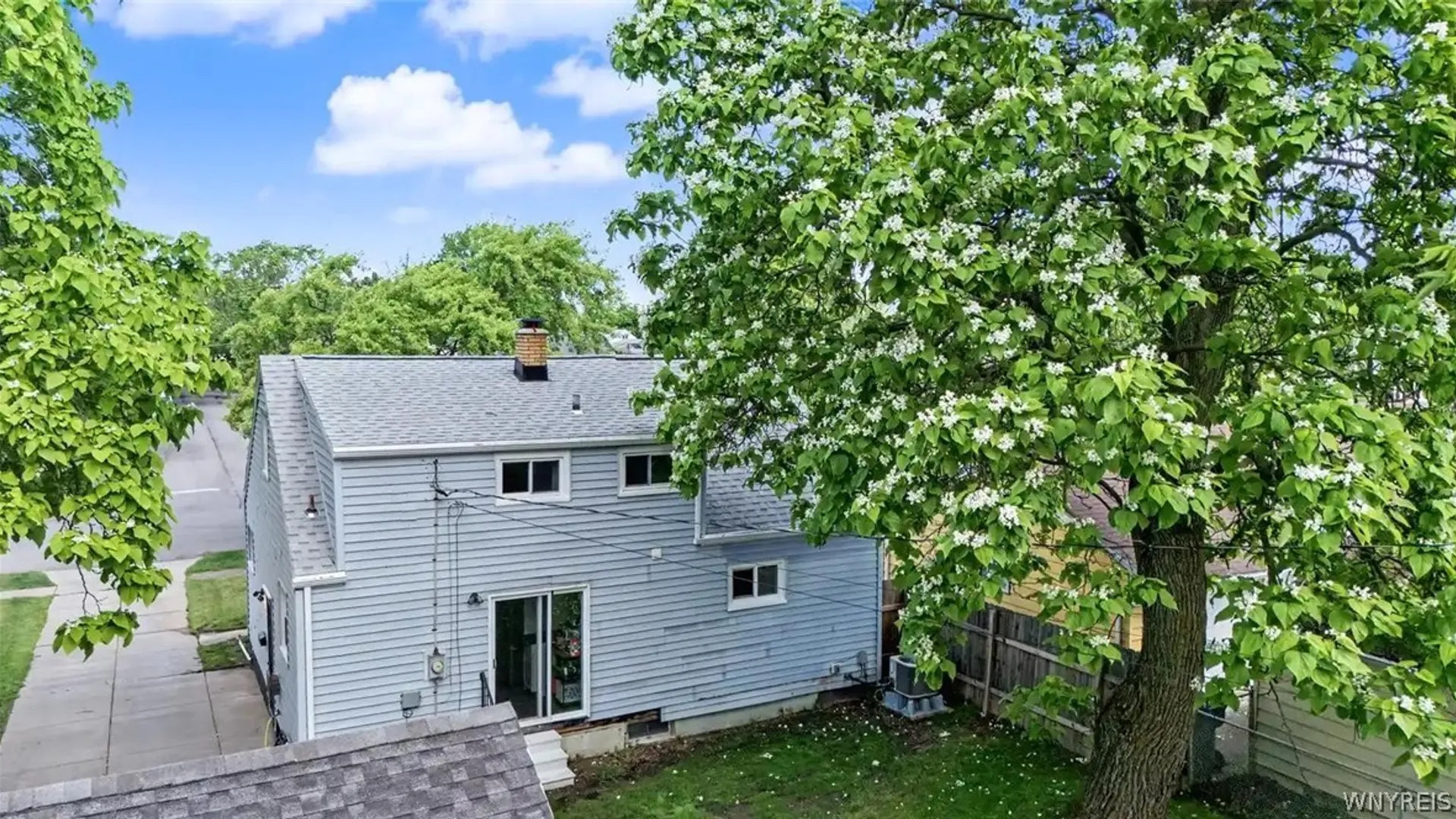 Property at 21 Alliger Drive, Tonawanda, NY 14150 31