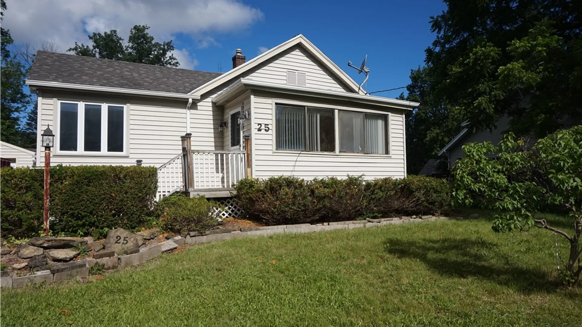 Property at 25 Beechwood Drive, Gates, NY 14606 5