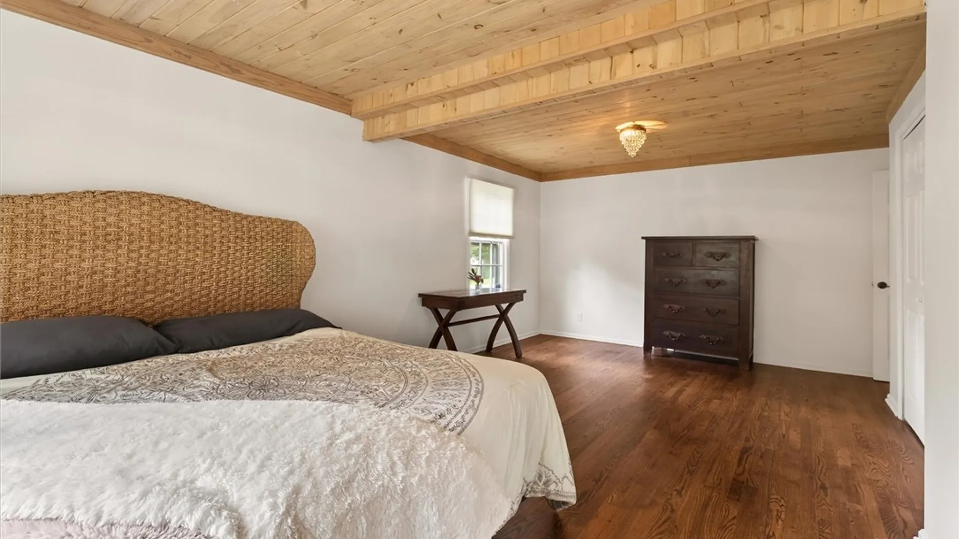 Property at 161 Tobey Road, Pittsford, NY 14534 25