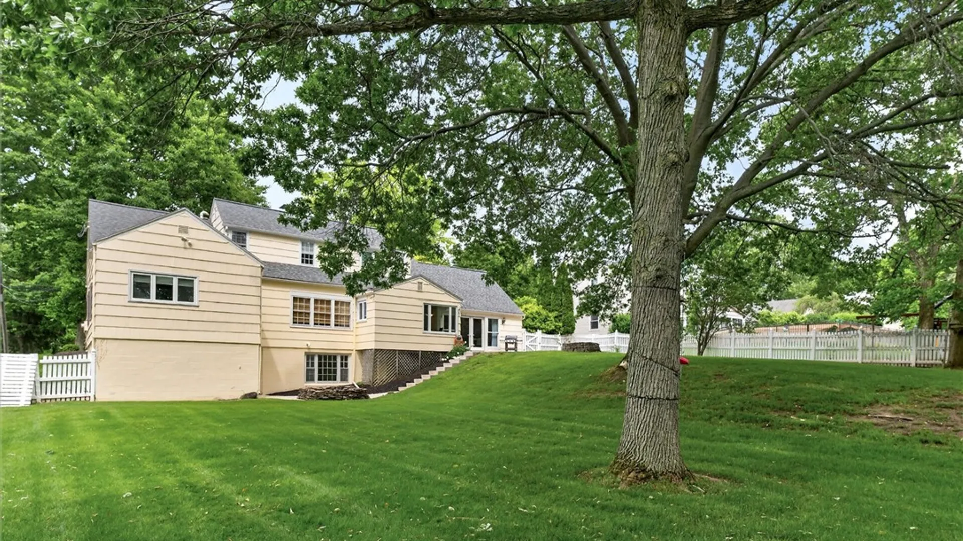 Property at 161 Tobey Road, Pittsford, NY 14534 49