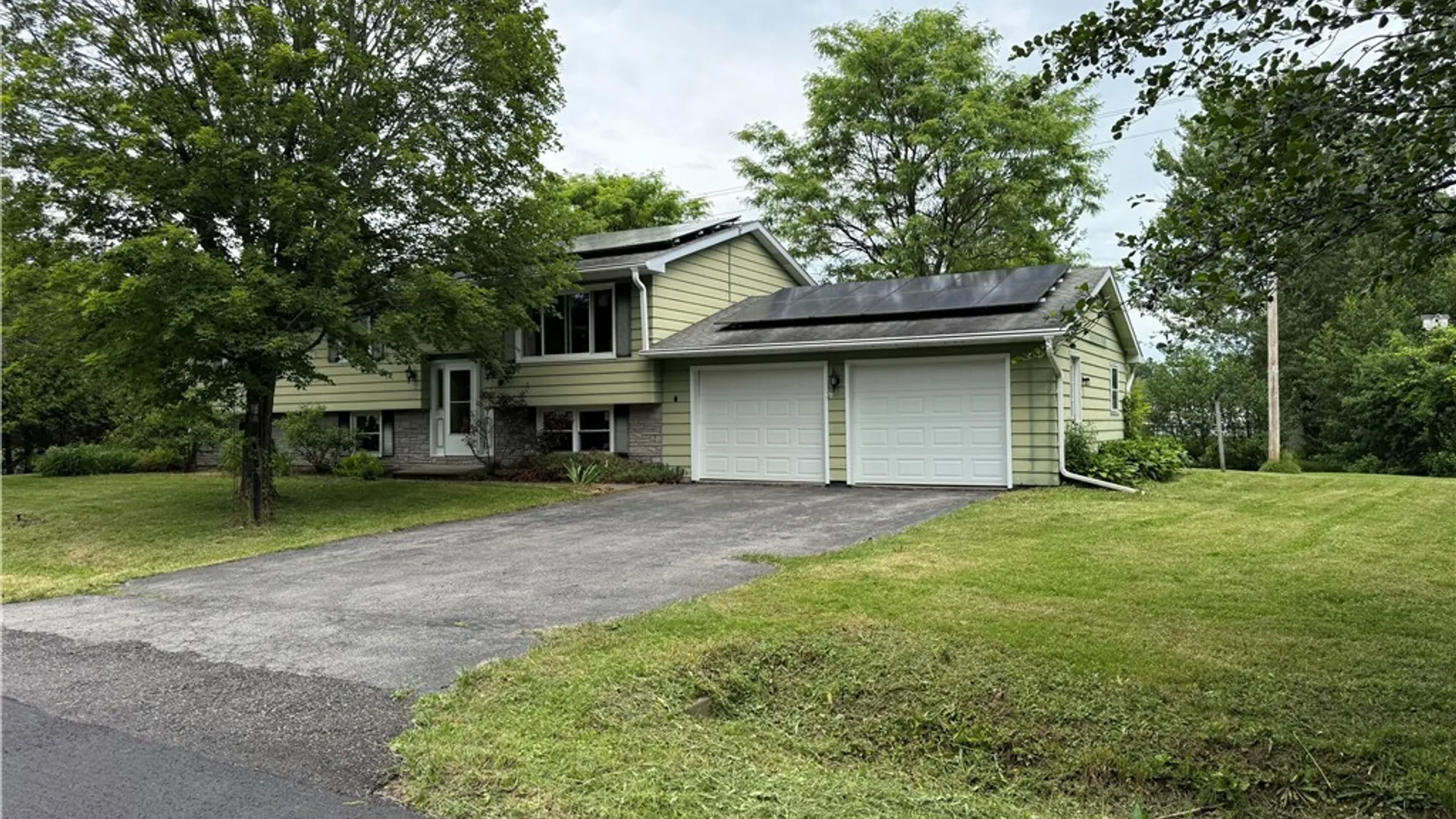 Property at 100 Portal Drive, Whitestown, NY 13424 2