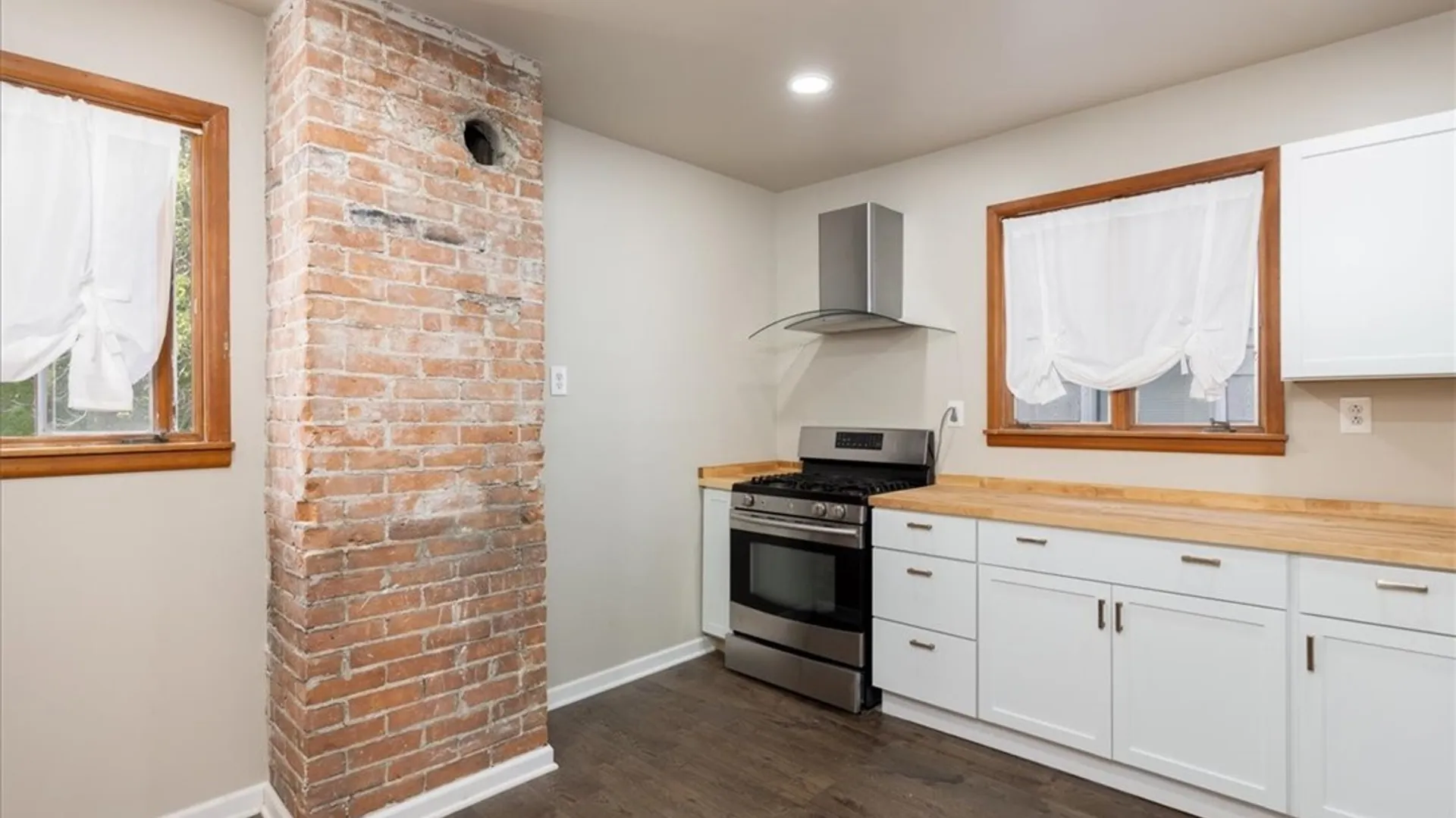 Property at 1679 Amherst Street, Buffalo, NY 14214 11