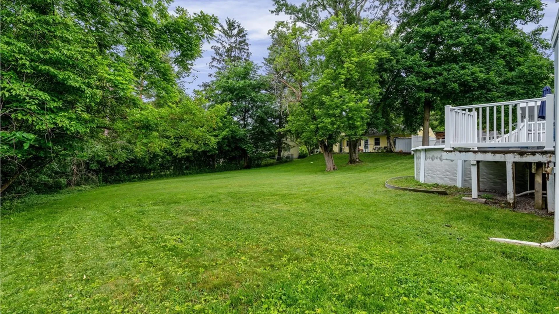 Property at 205 Garrett Drive, Manlius, NY 13104 35