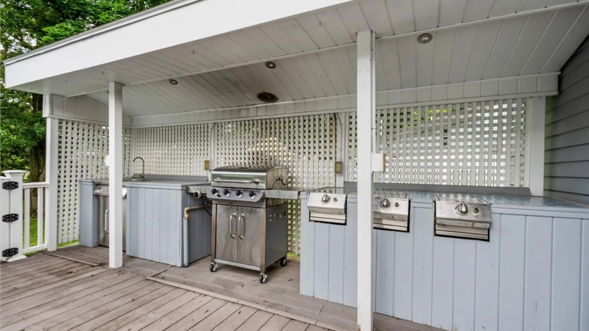 Property at 205 Garrett Drive, Manlius, NY 13104 42