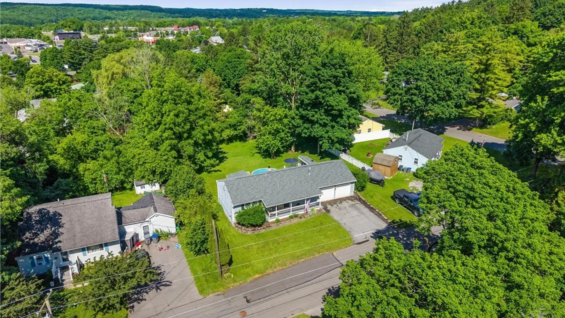 Property at 205 Garrett Drive, Manlius, NY 13104 44