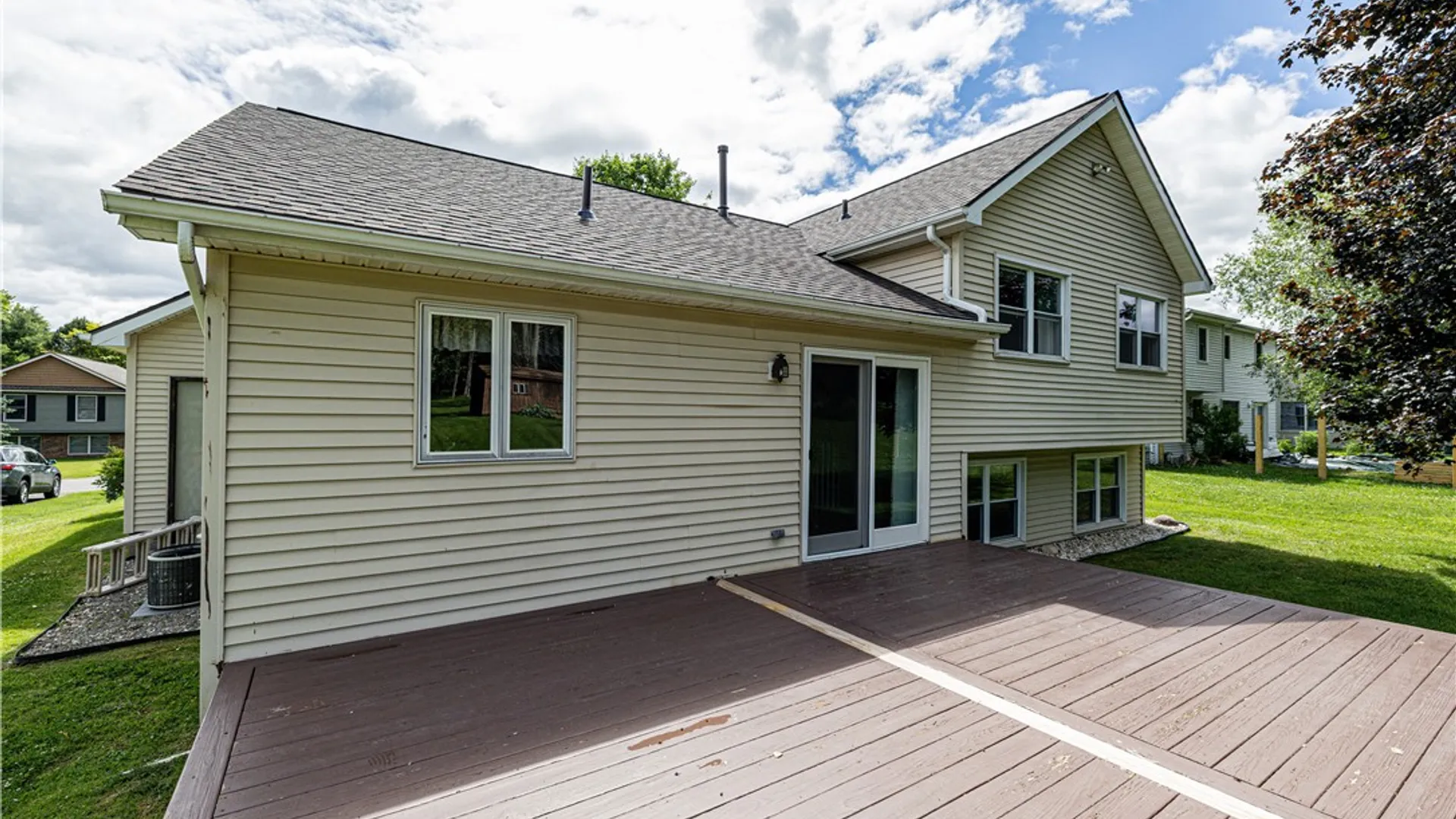 Property at 3337 Evergreen Circle, Walworth, NY 14568 27