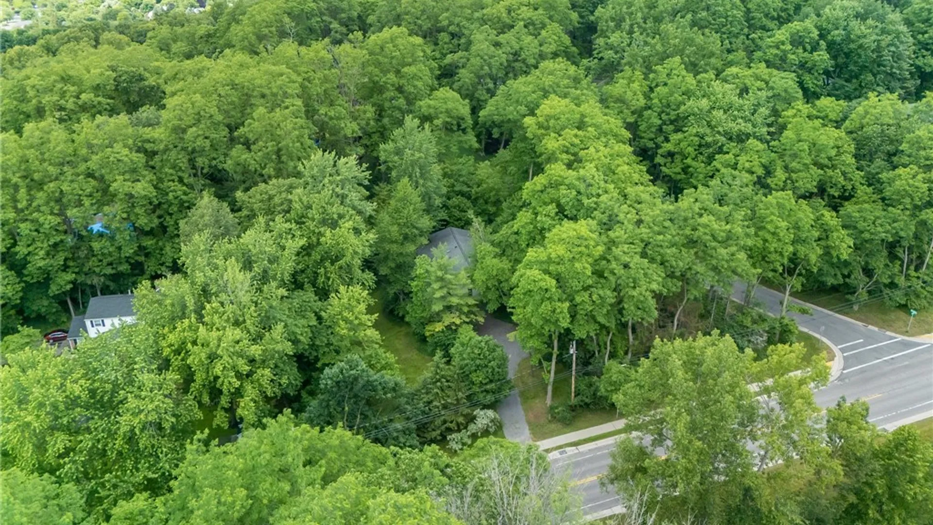 Property at 1 Hardwood Hill Road, Perinton, NY 14534 35