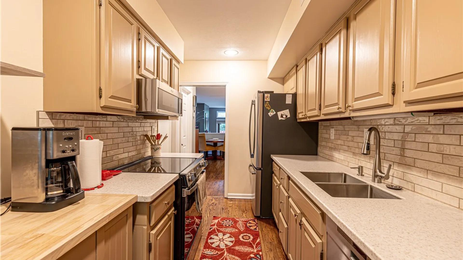 Property at 957 East Avenue, Rochester, NY 14607 10