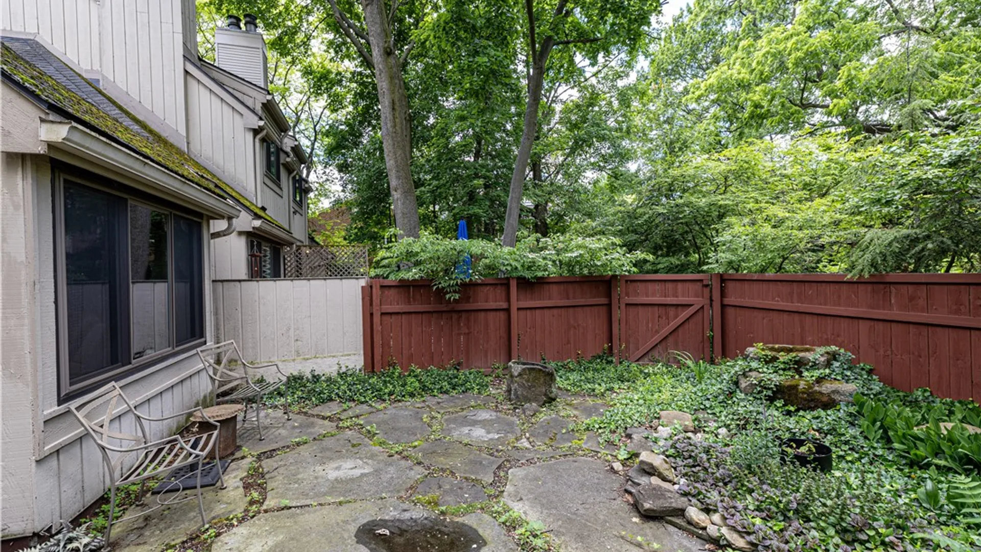 Property at 957 East Avenue, Rochester, NY 14607 25