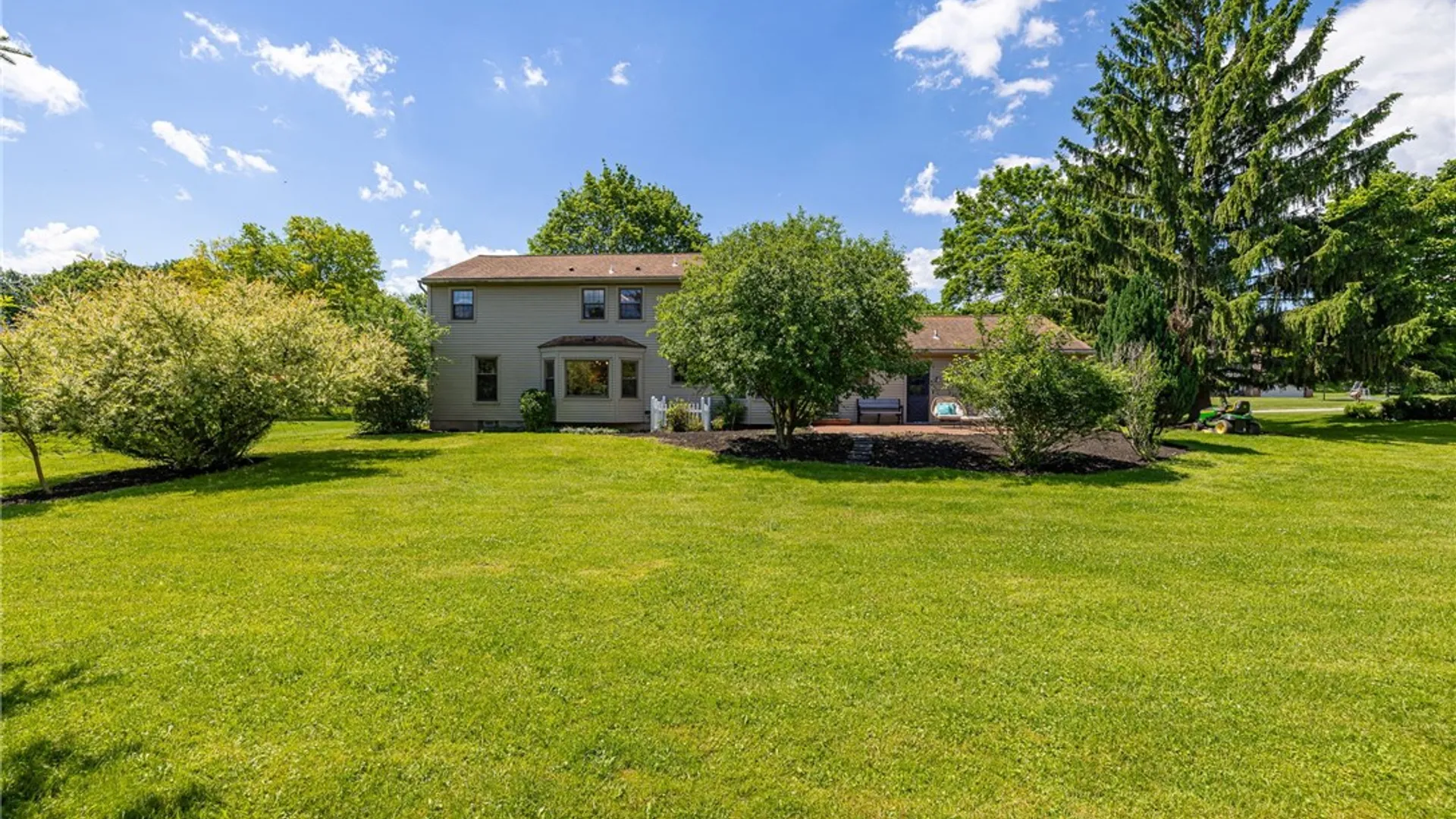Property at 106 Stuyvesant Road, Pittsford, NY 14534 47