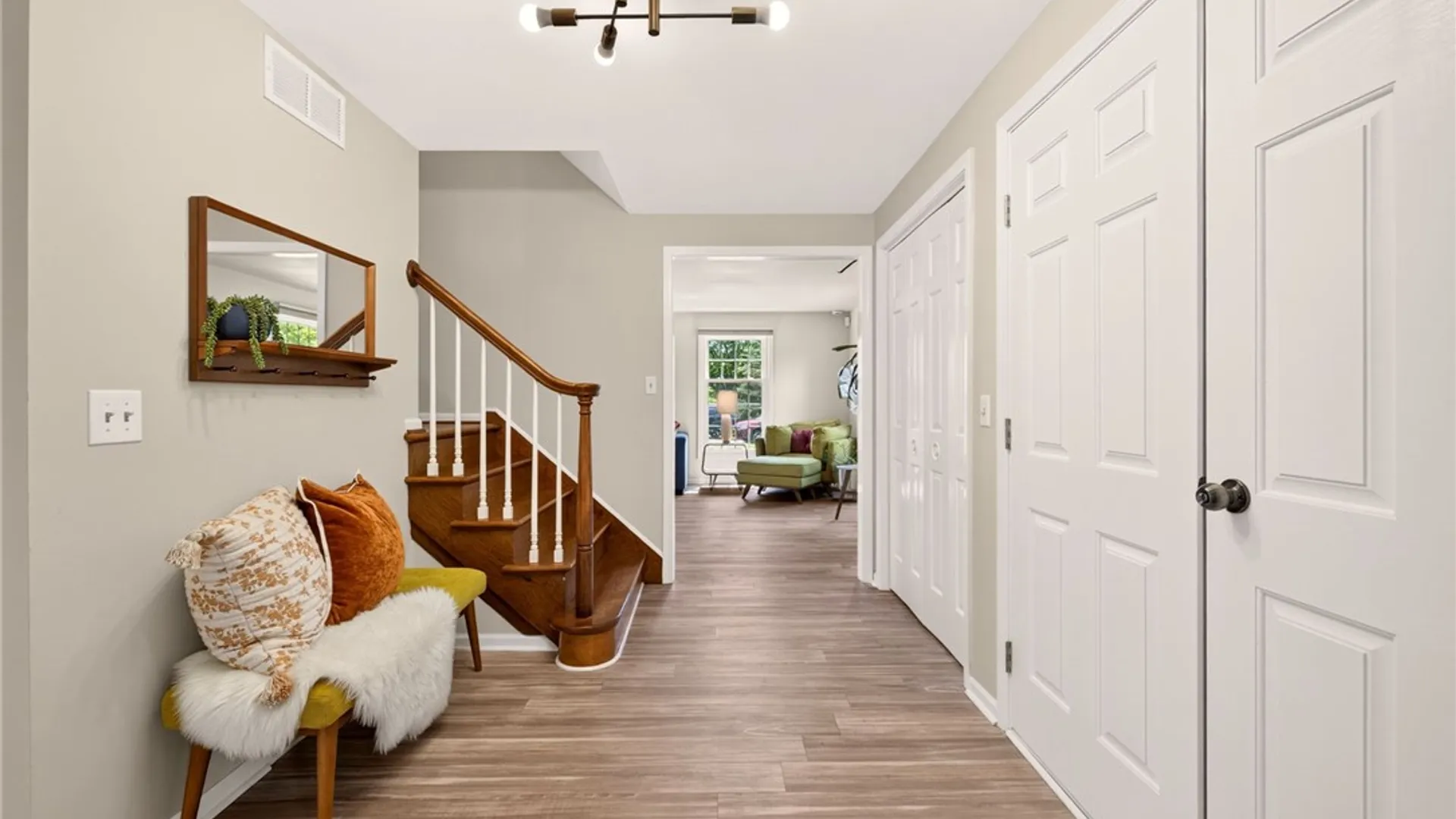 Property at 106 Stuyvesant Road, Pittsford, NY 14534 6