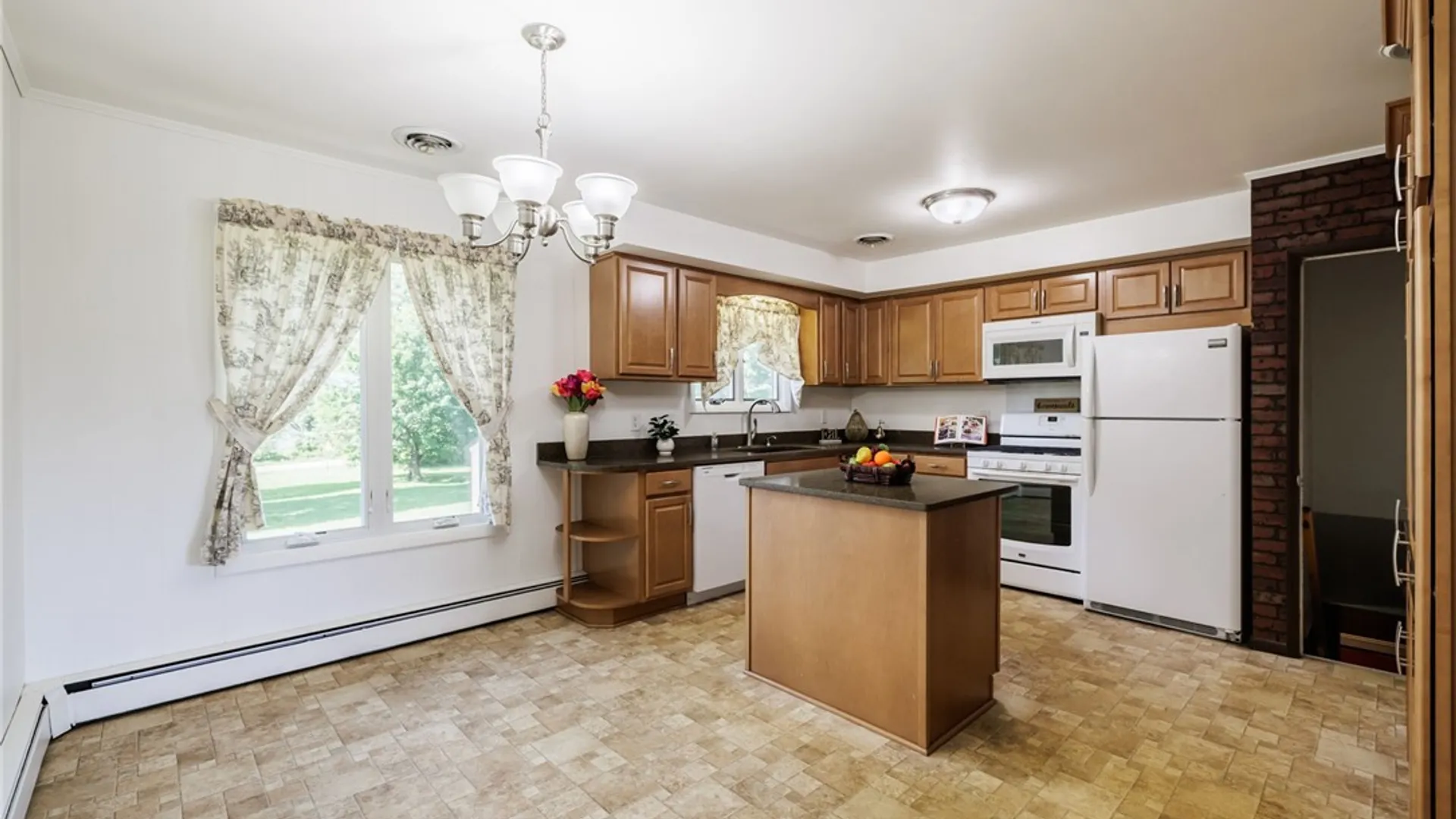 Property at 854 Route 31, Macedon, NY 14502 17