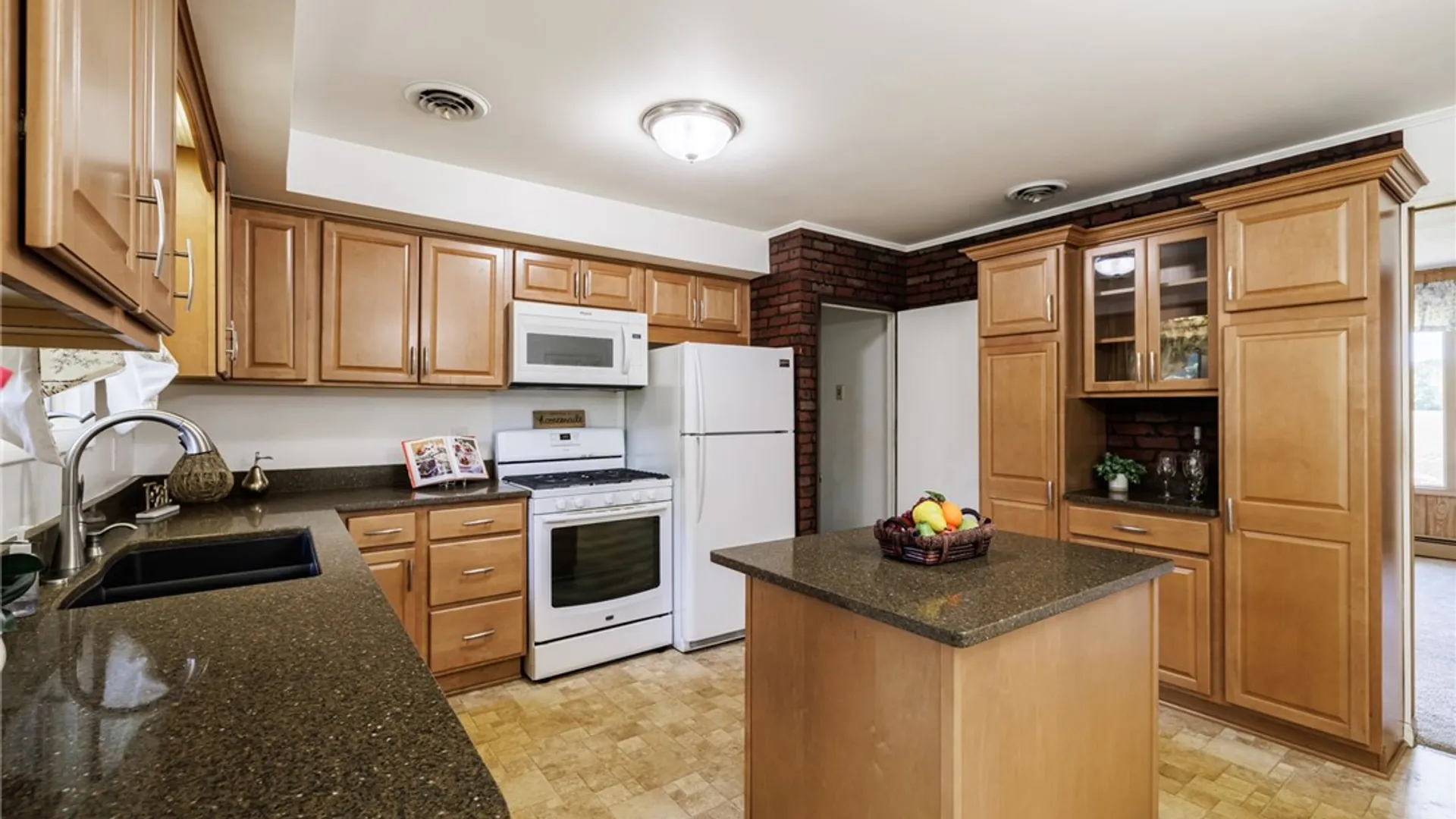Property at 854 Route 31, Macedon, NY 14502 19