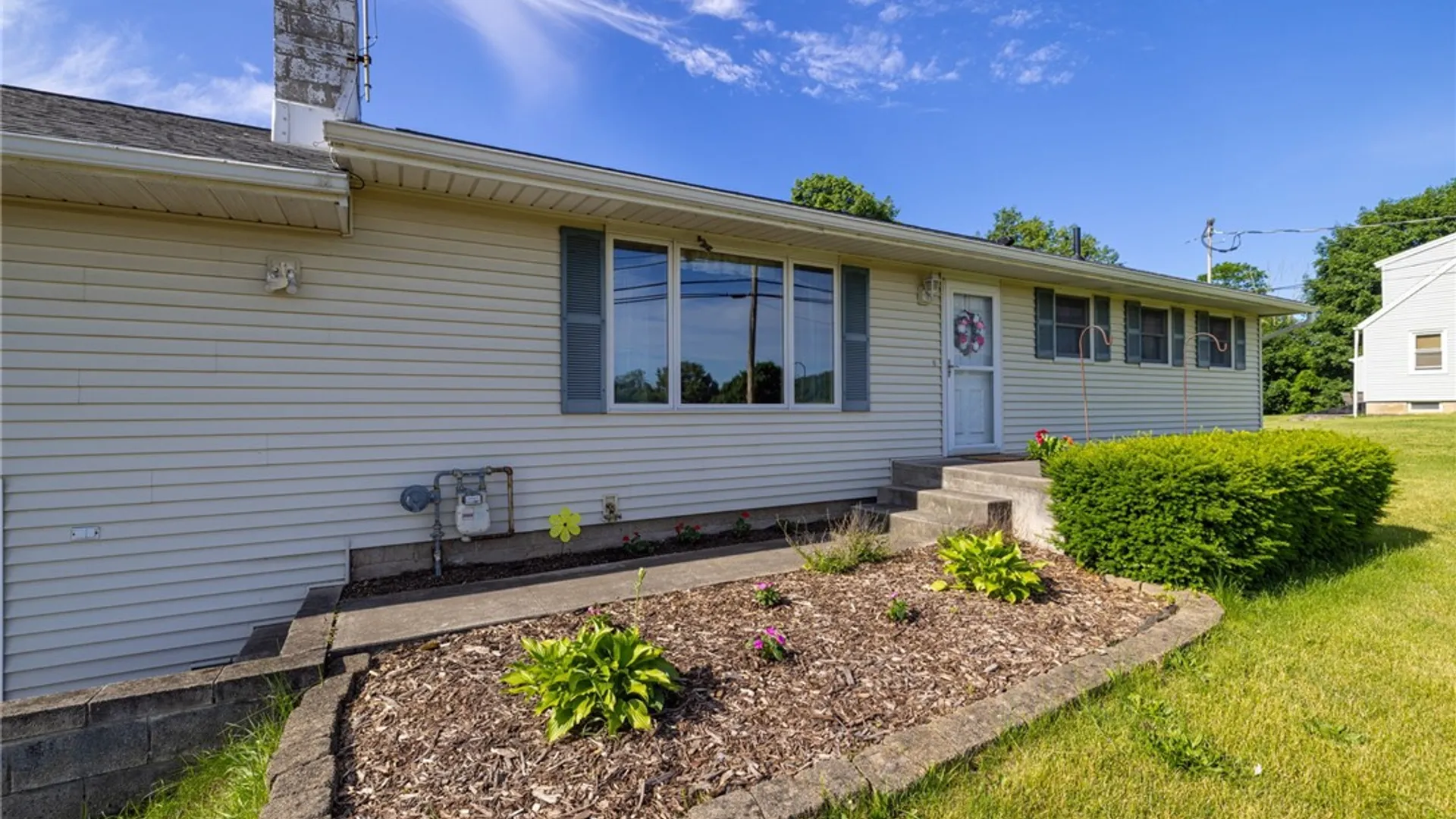 Property at 854 Route 31, Macedon, NY 14502 4