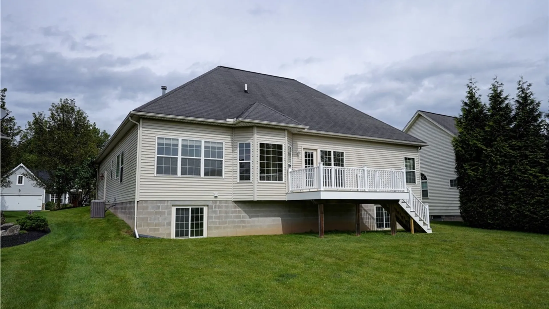 Property at 77 New Tudor Road, Henrietta, NY 14534 40
