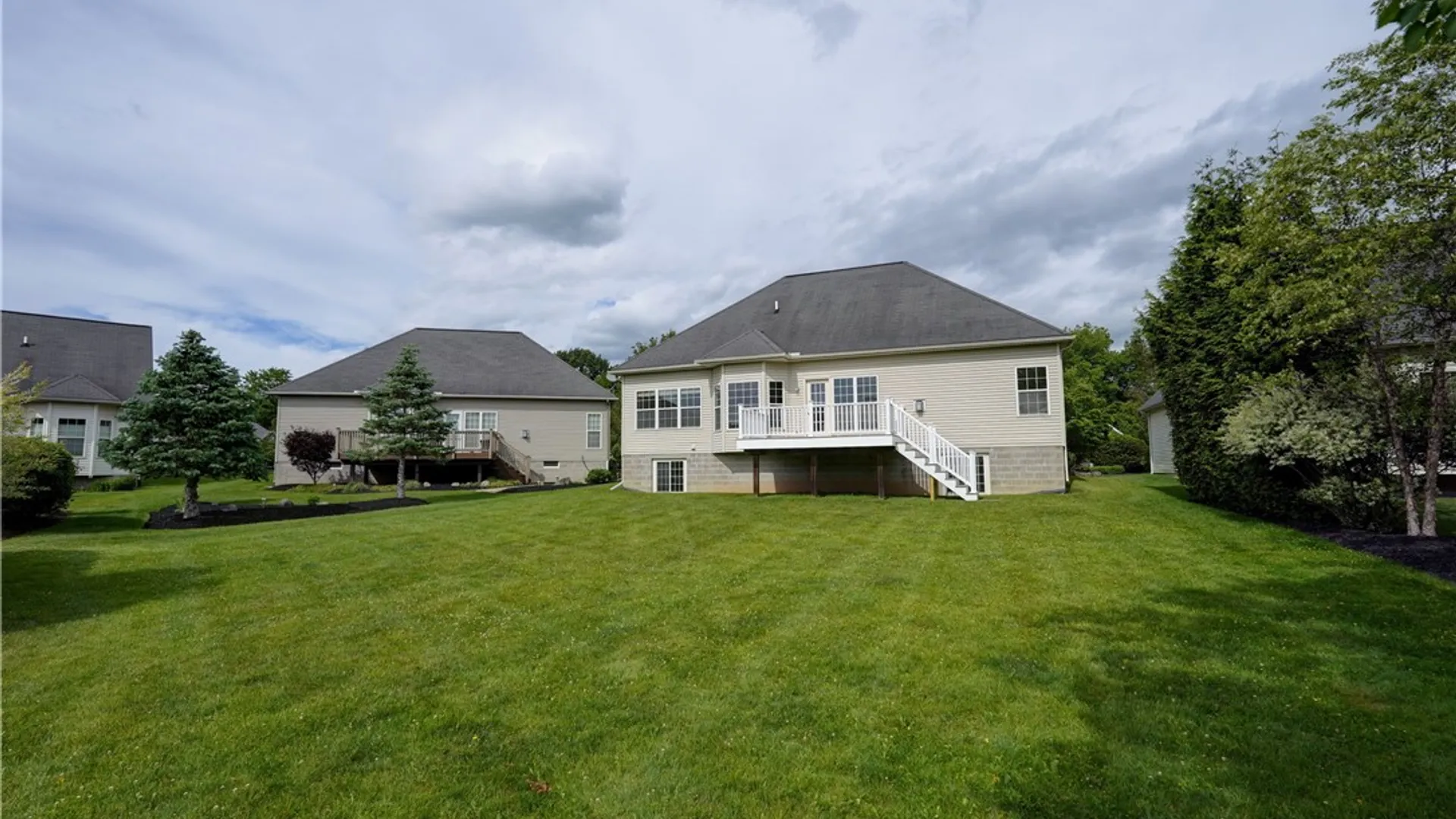 Property at 77 New Tudor Road, Henrietta, NY 14534 48