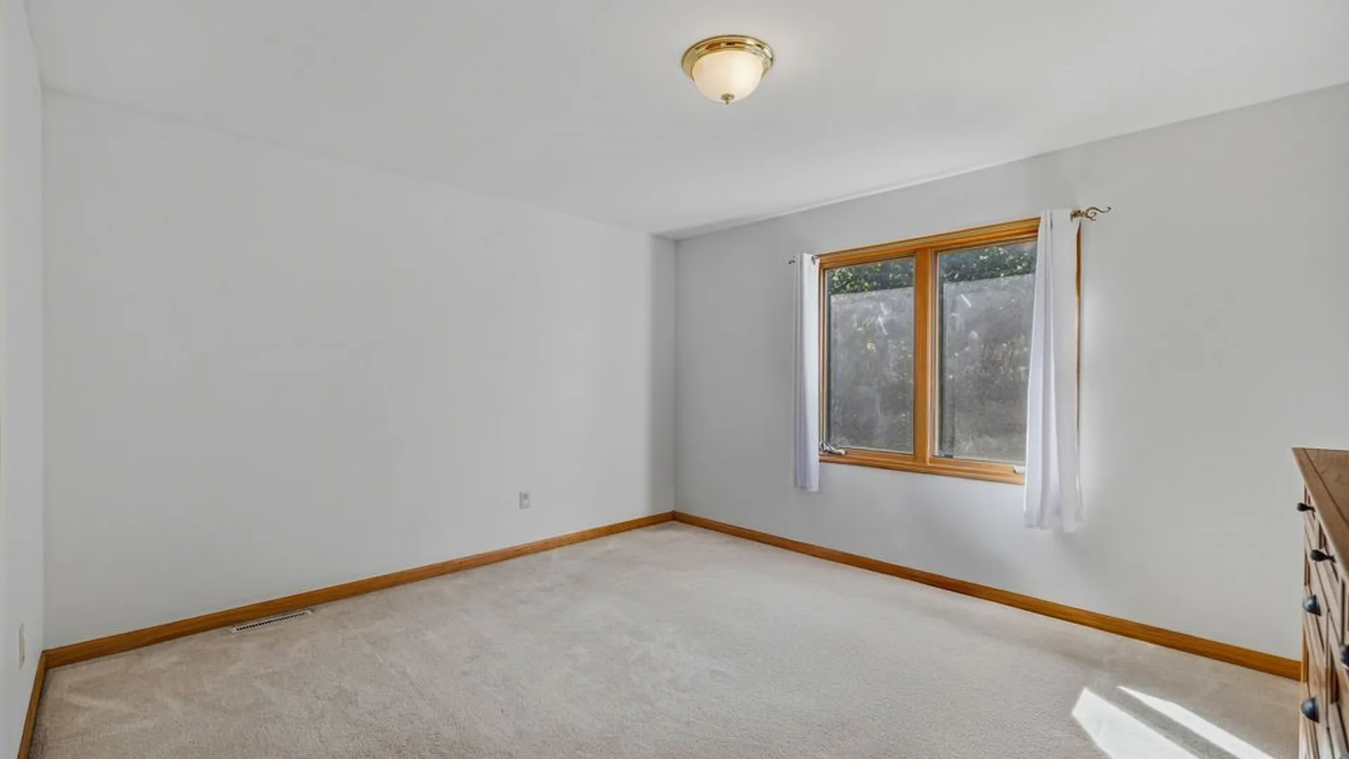 Property at 3199 W River Road, Grand Island, NY 14072 36