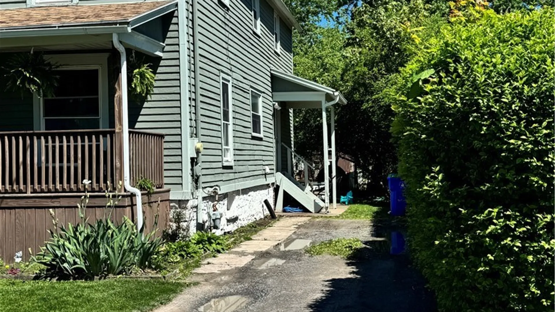 Property at 114 W Oak Orchard Street, Shelby, NY 14103 2