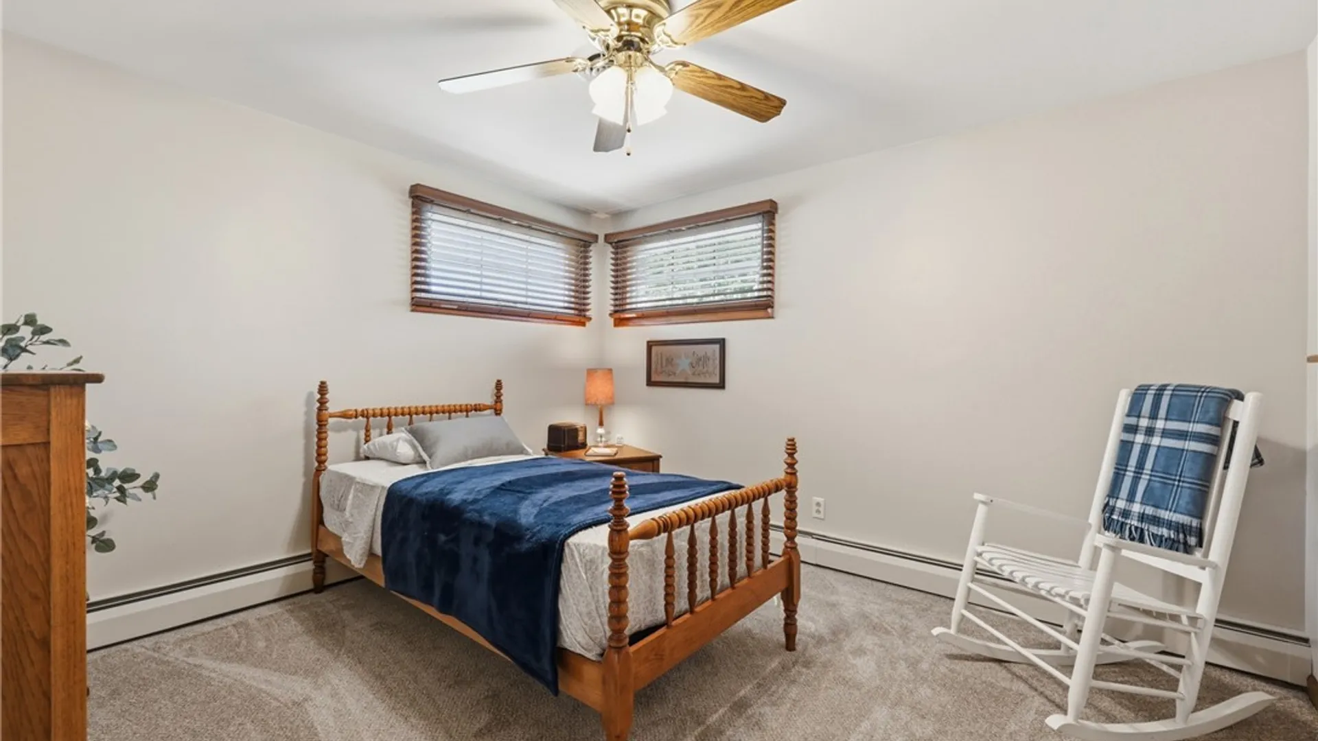 Property at 65 Leni Lane, Cheektowaga, NY 14225 15
