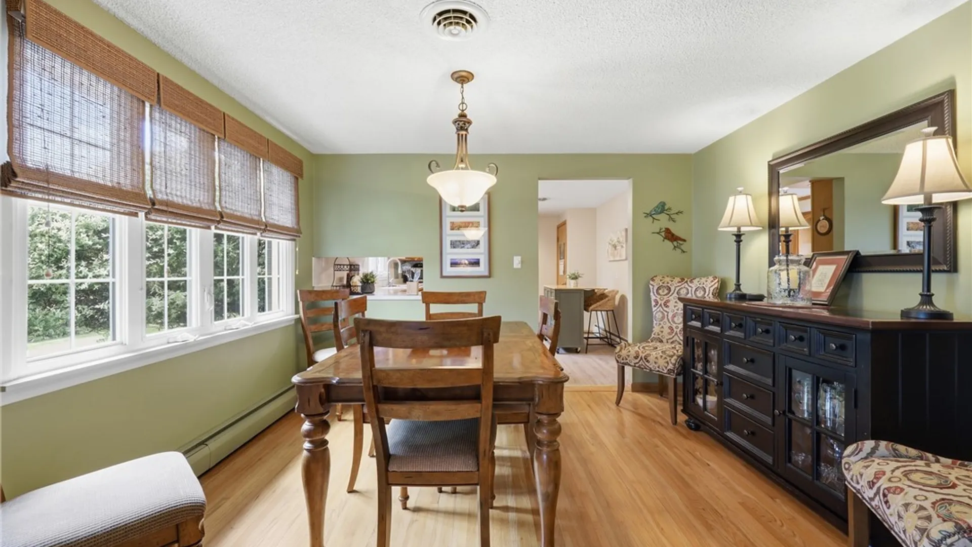 Property at 65 Leni Lane, Cheektowaga, NY 14225 6