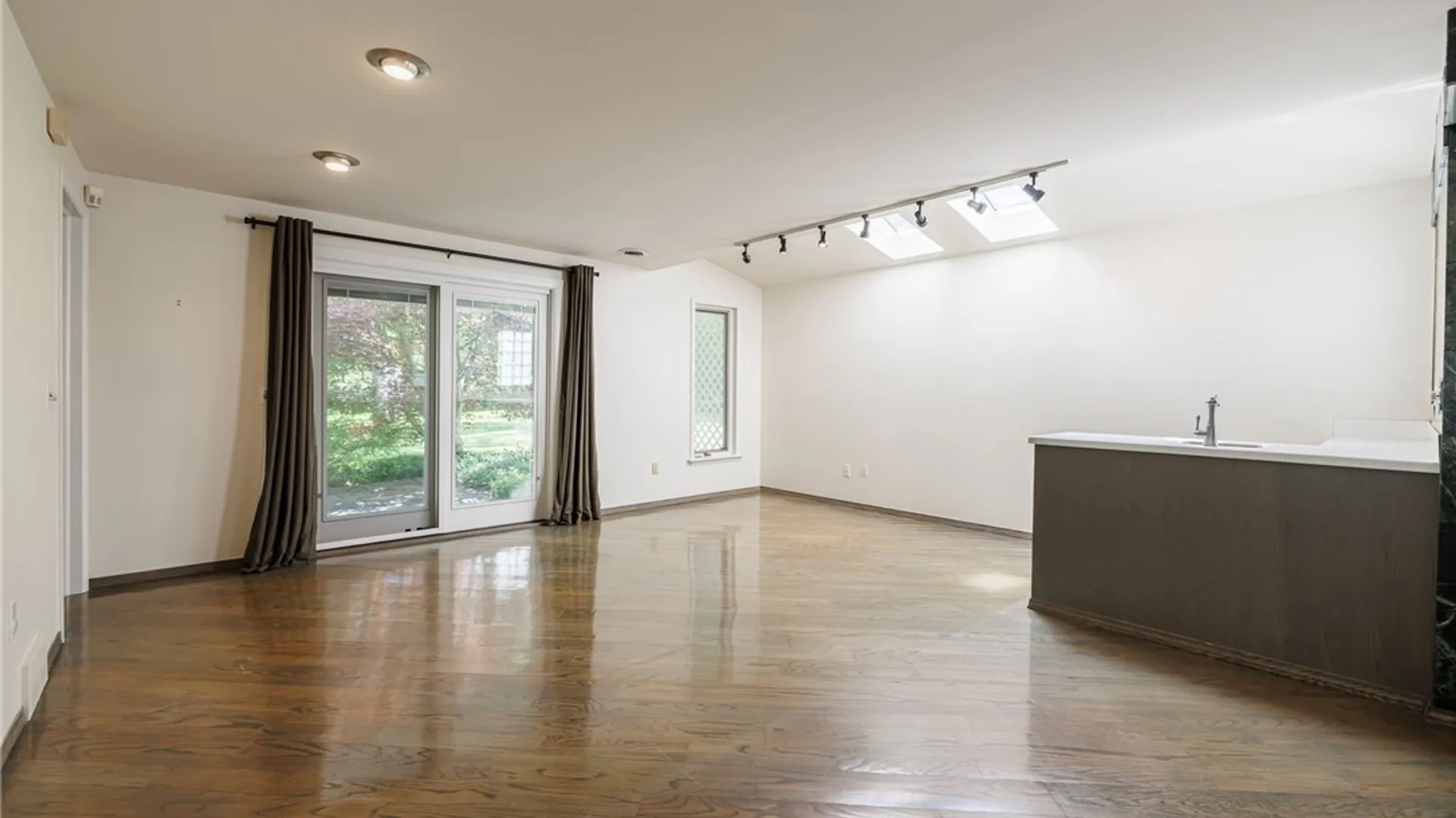 Property at 122 S Main Street, Pittsford, NY 14534 21