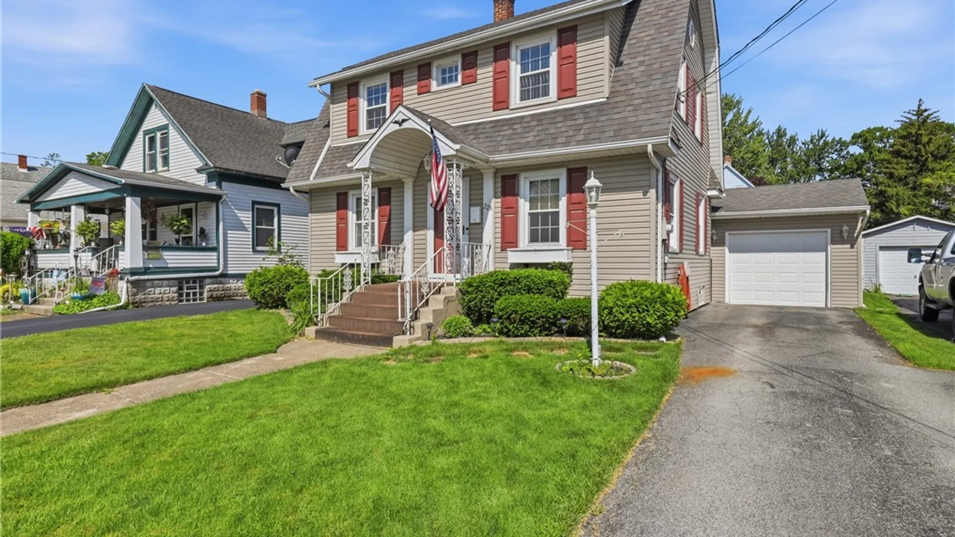 Property at 228 Jackson Avenue, North Tonawanda, NY 14120 2