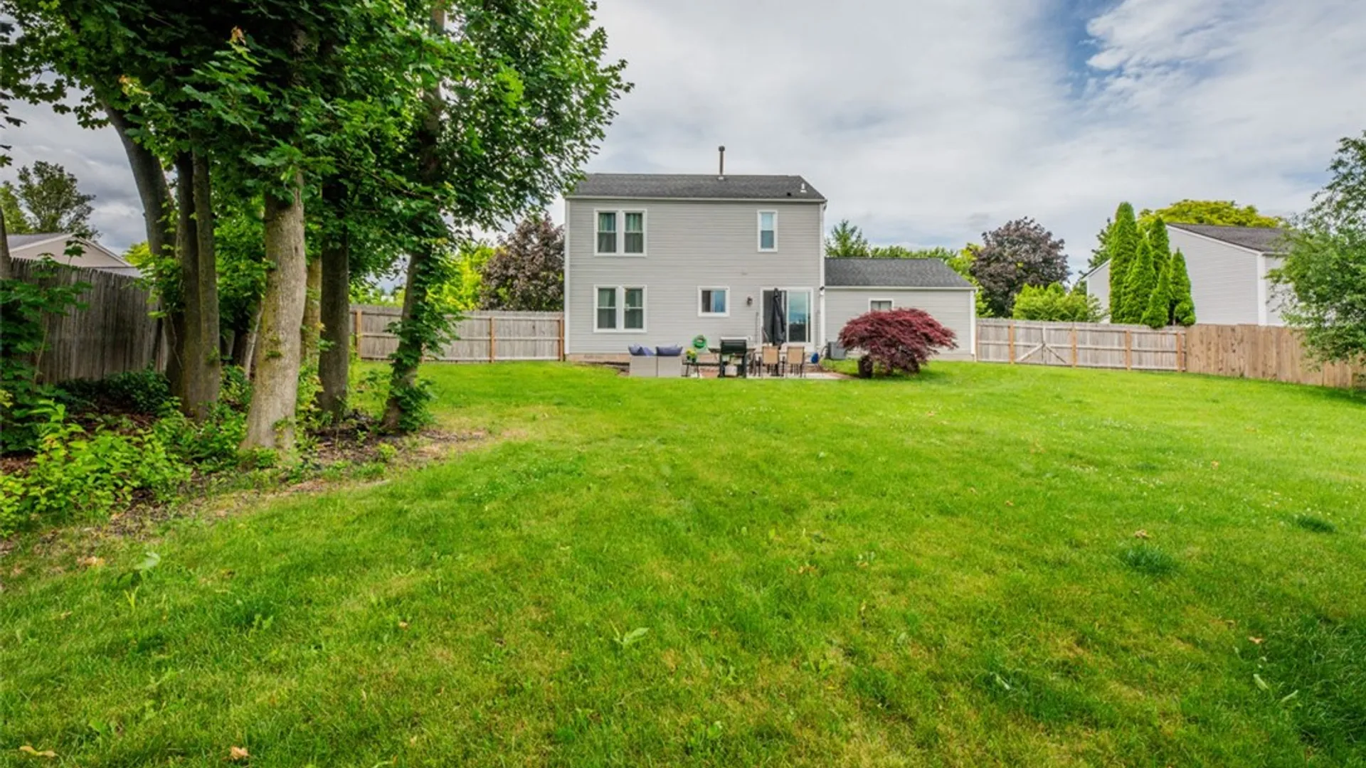 Property at 10 Constitution Circle, Chili, NY 14624 36