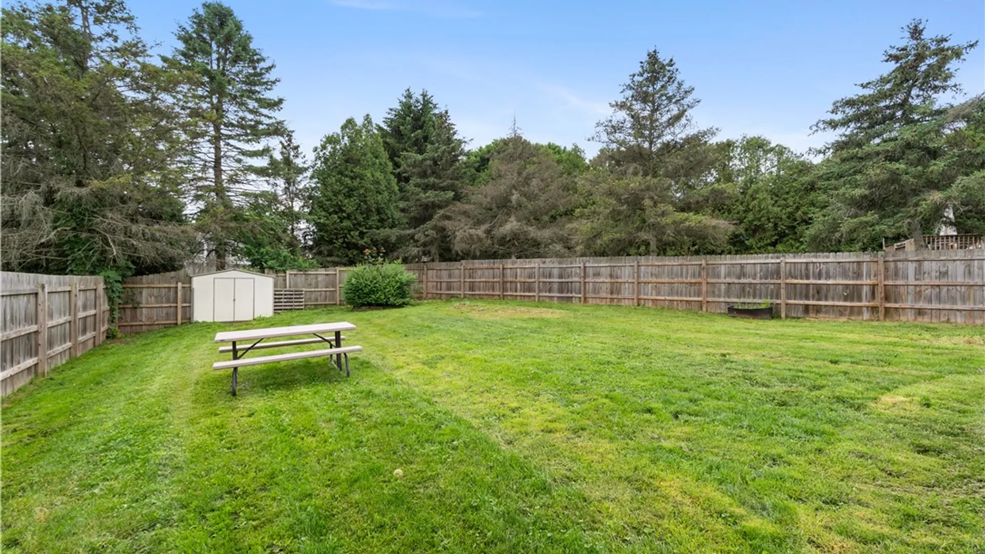 Property at 1533 Elderberry Circle, Walworth, NY 14568 39