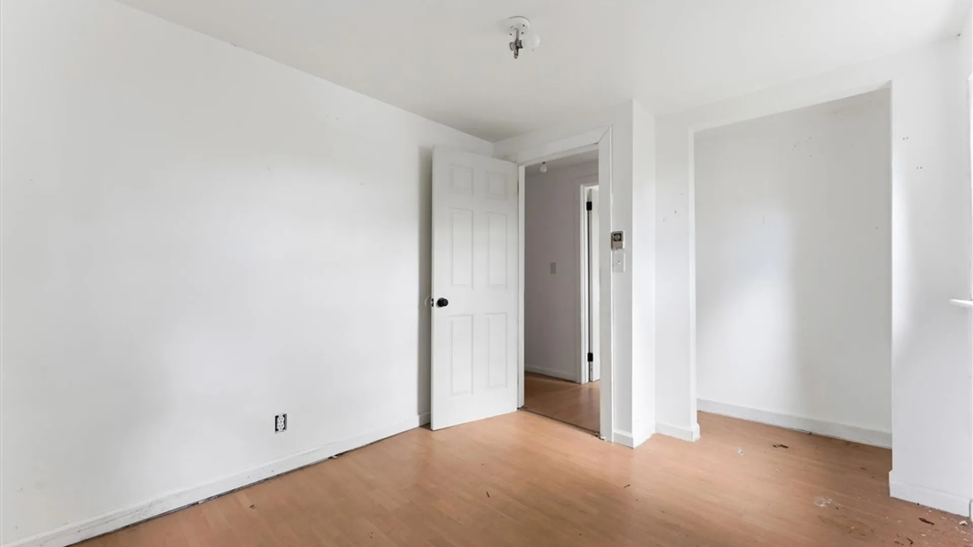 Property at 52 E 4th Street, Oswego, NY 13126 21