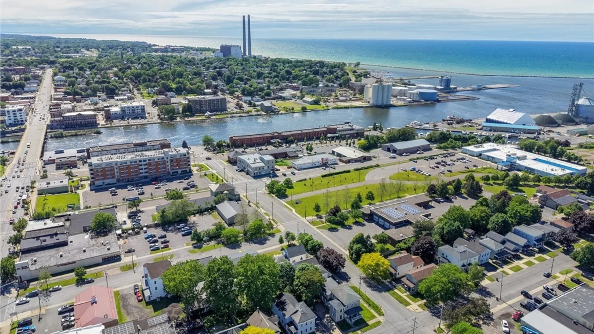 Property at 52 E 4th Street, Oswego, NY 13126 6