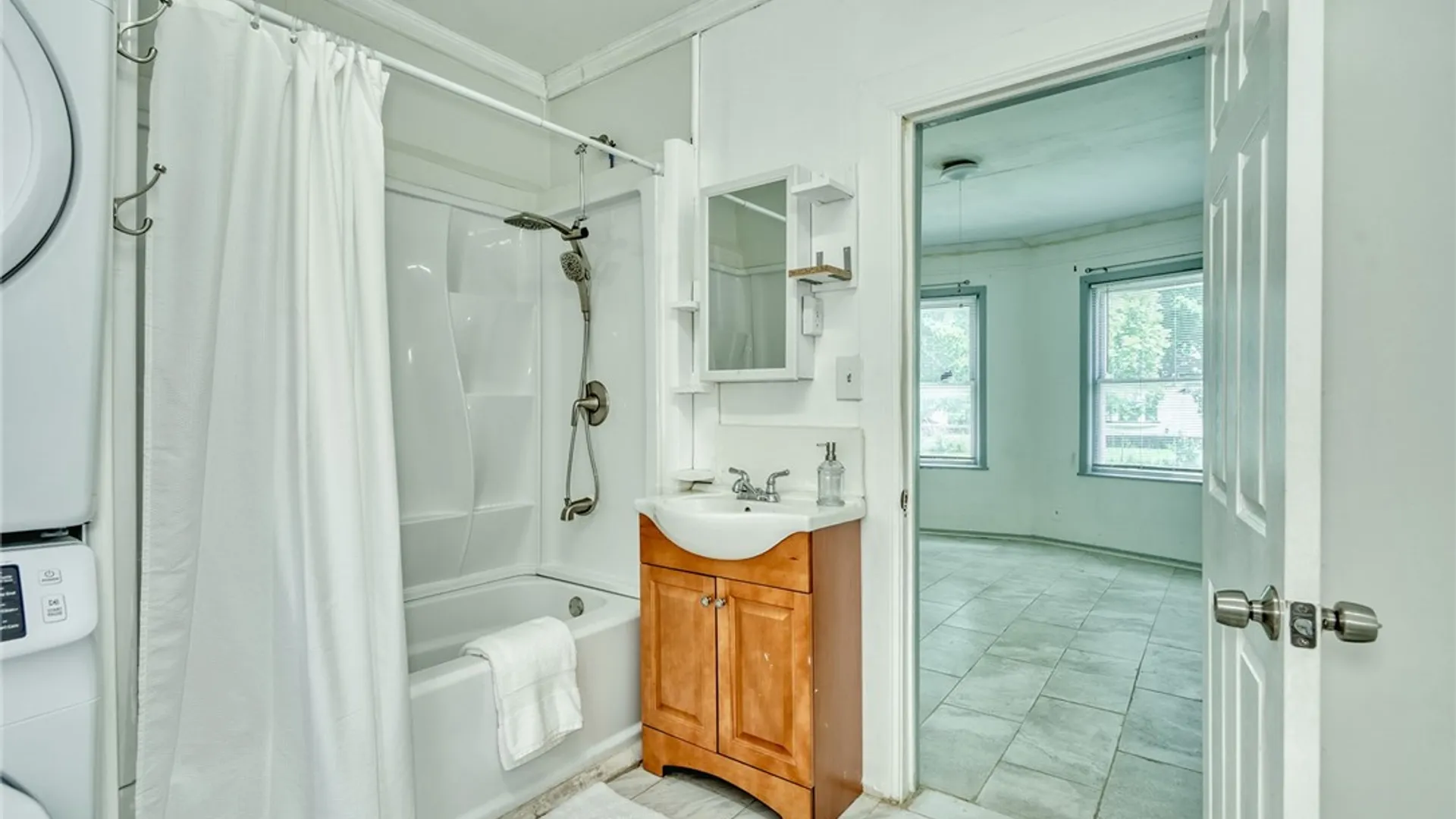 Property at 498 Emerson Street, Rochester, NY 14613 10