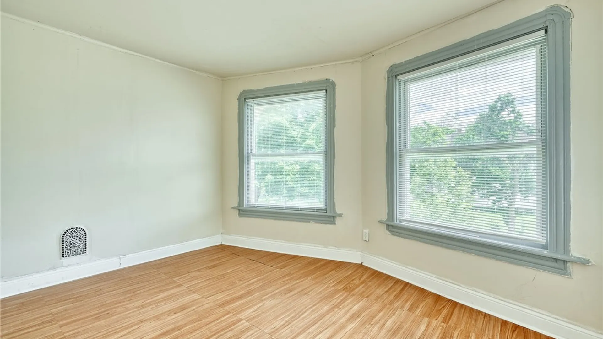Property at 498 Emerson Street, Rochester, NY 14613 20