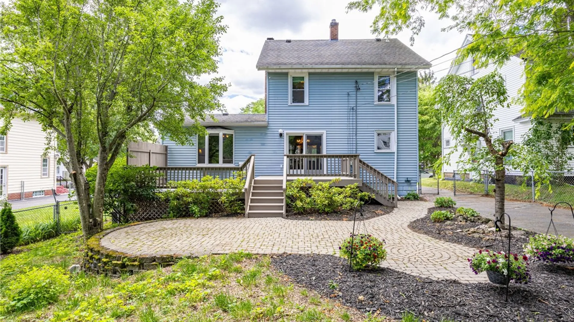 Property at 370 Laurelton Rd, Irondequoit, NY 14609 35