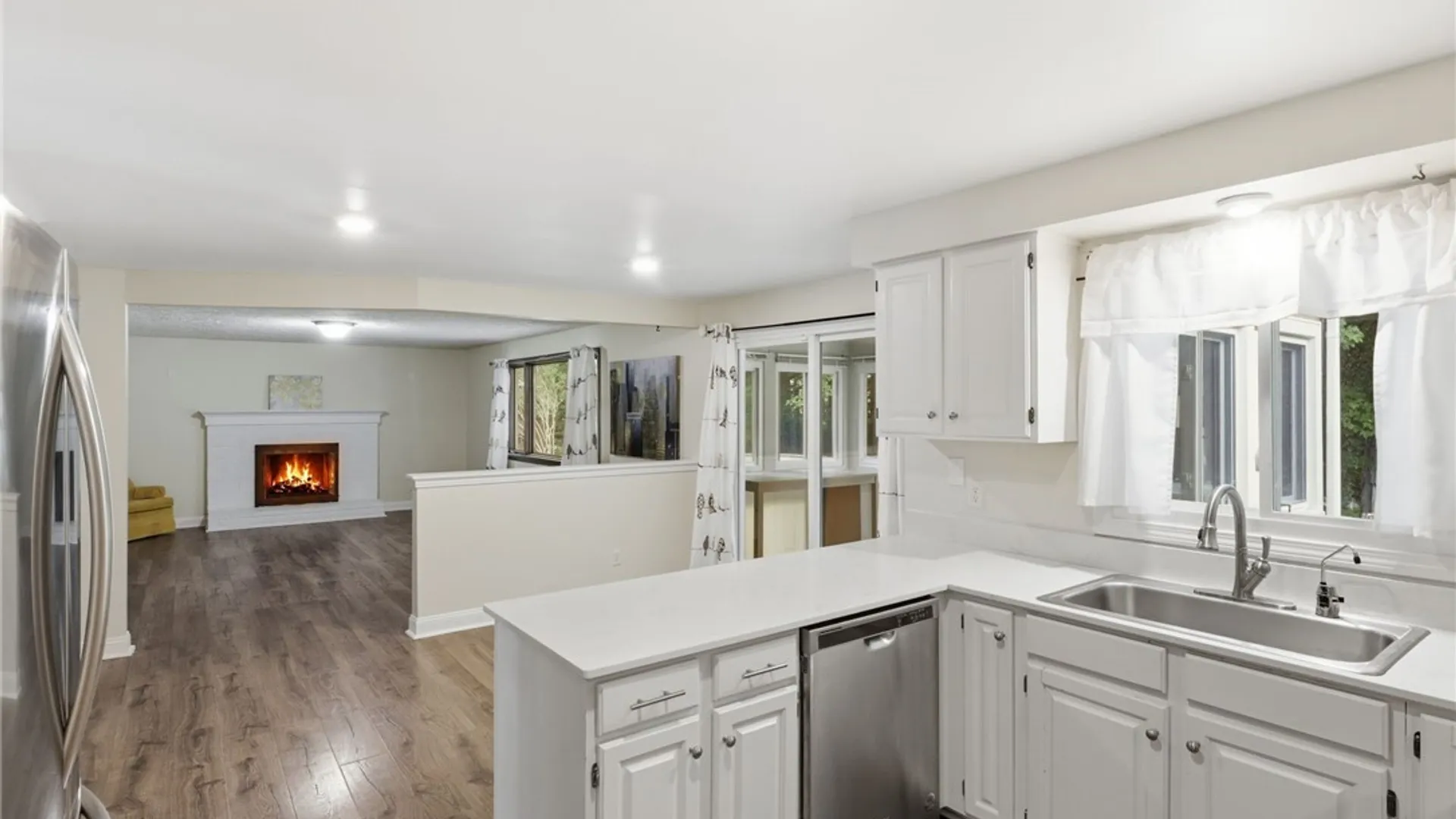 Property at 709 Audley End, Webster, NY 14580 11
