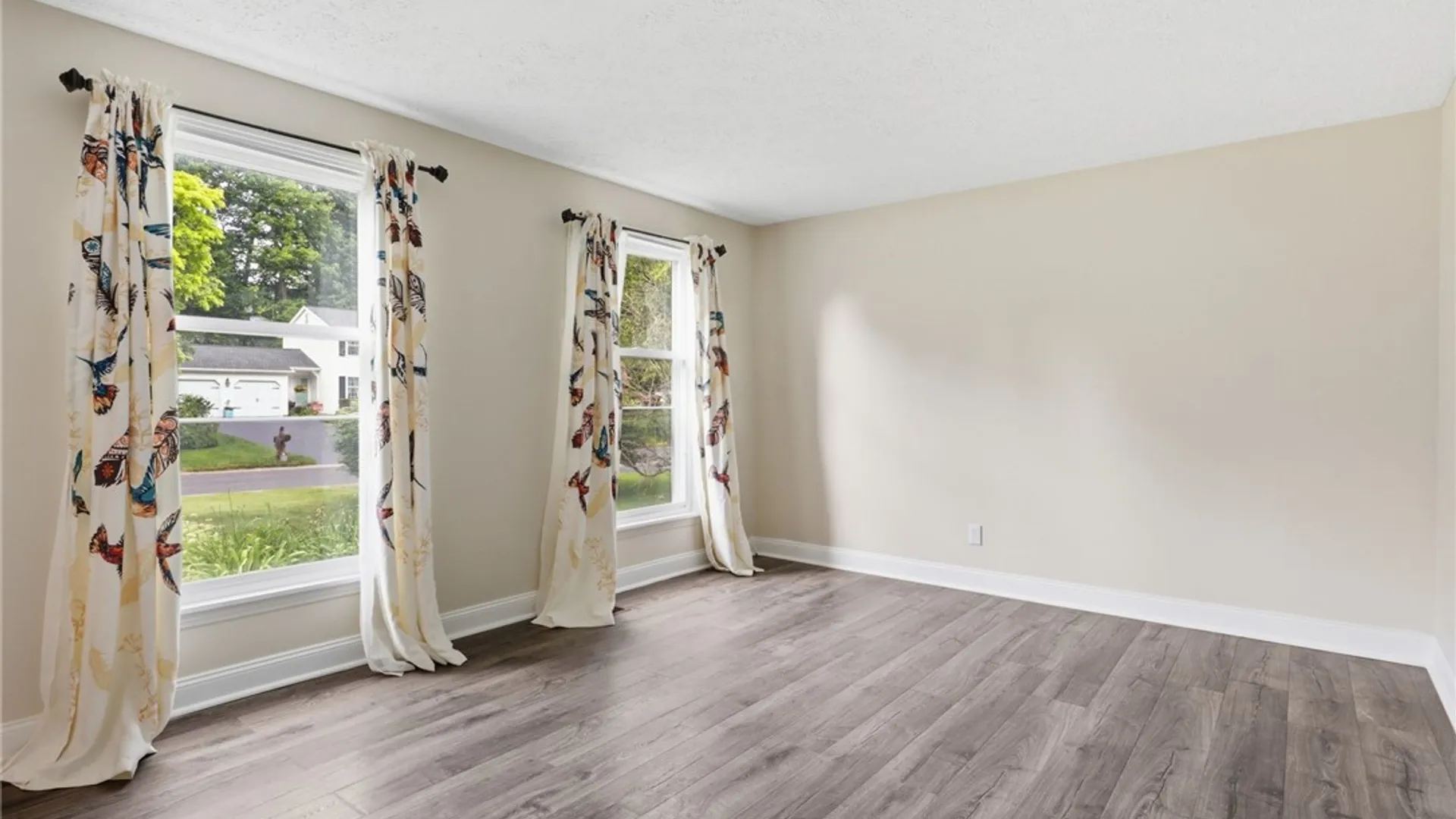 Property at 709 Audley End, Webster, NY 14580 22