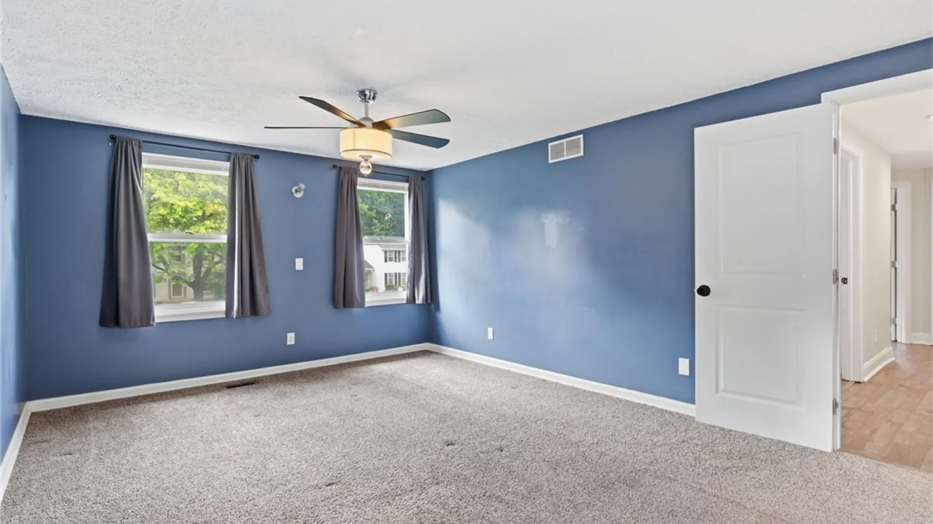 Property at 709 Audley End, Webster, NY 14580 28