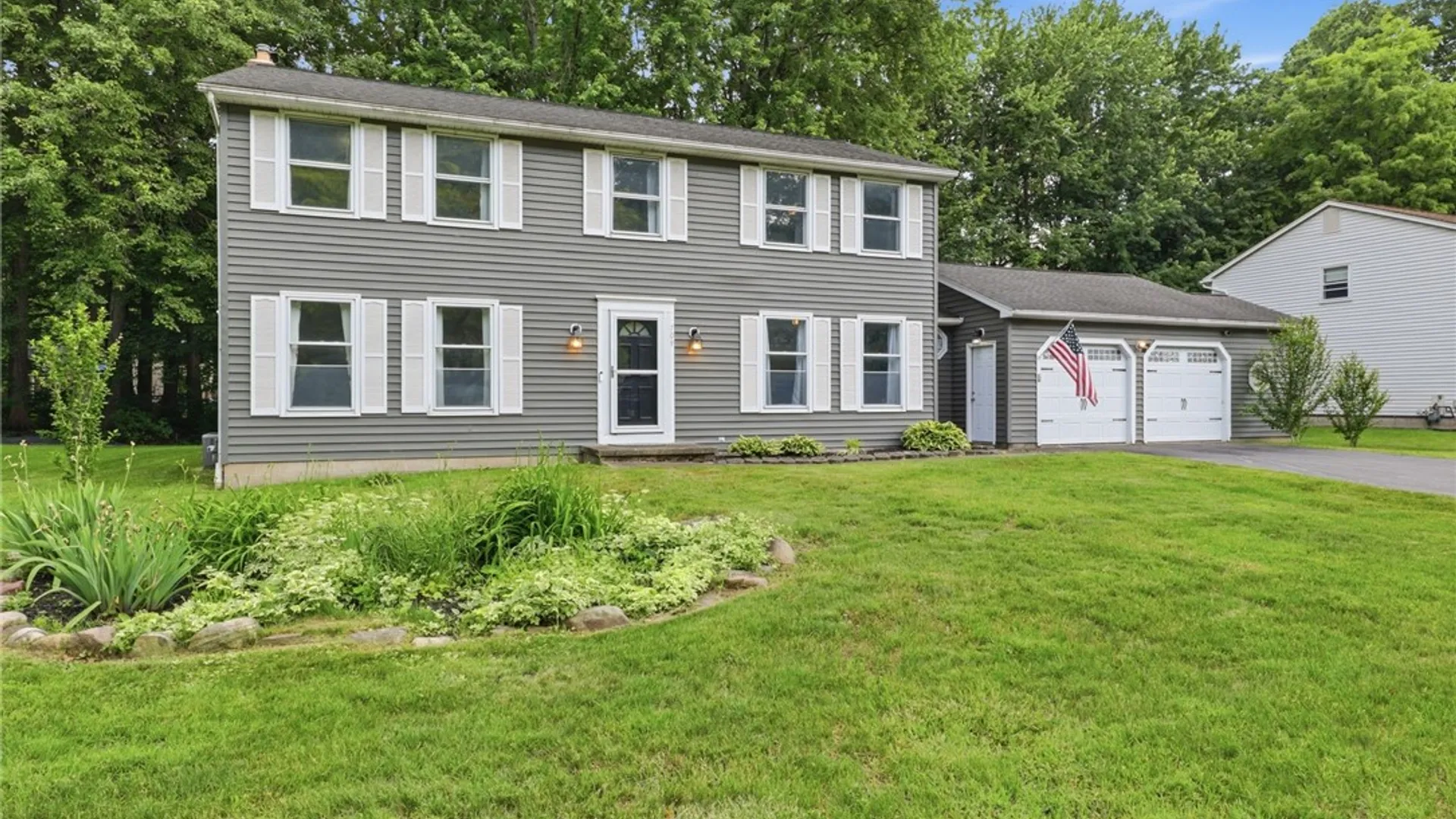 Property at 709 Audley End, Webster, NY 14580 3