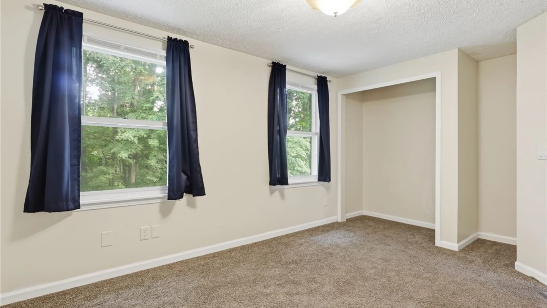 Property at 709 Audley End, Webster, NY 14580 31