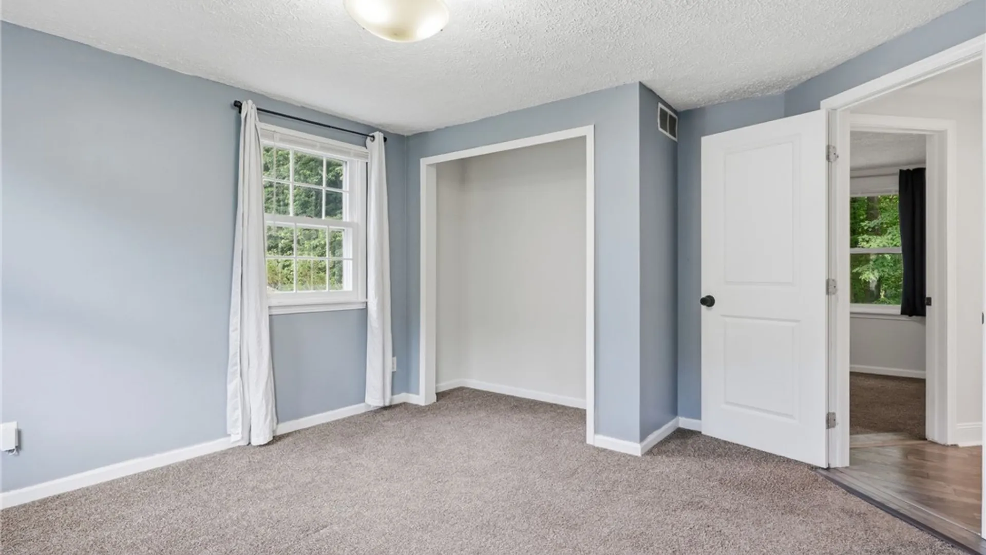 Property at 709 Audley End, Webster, NY 14580 33