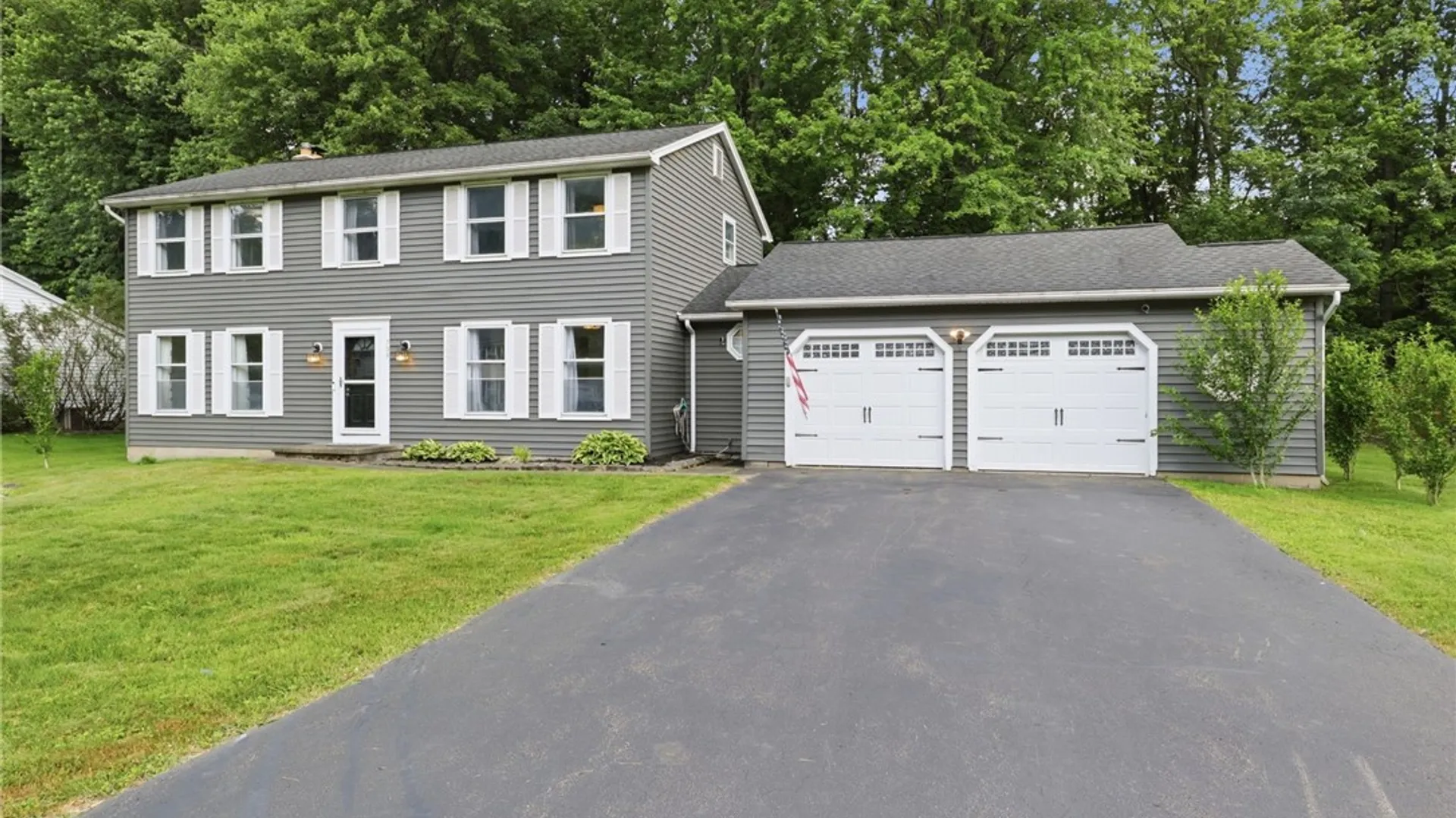 Property at 709 Audley End, Webster, NY 14580 4