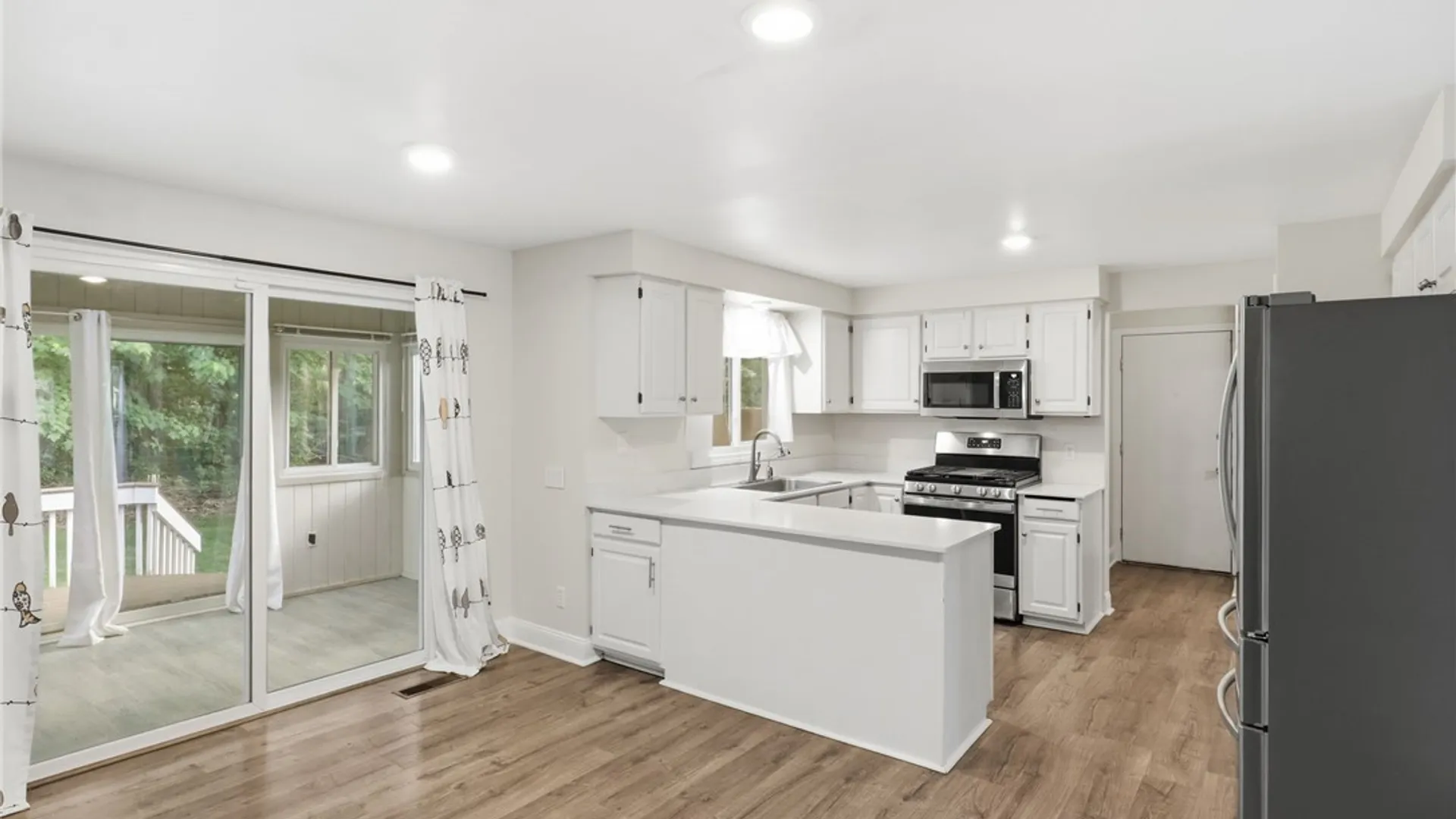 Property at 709 Audley End, Webster, NY 14580 7