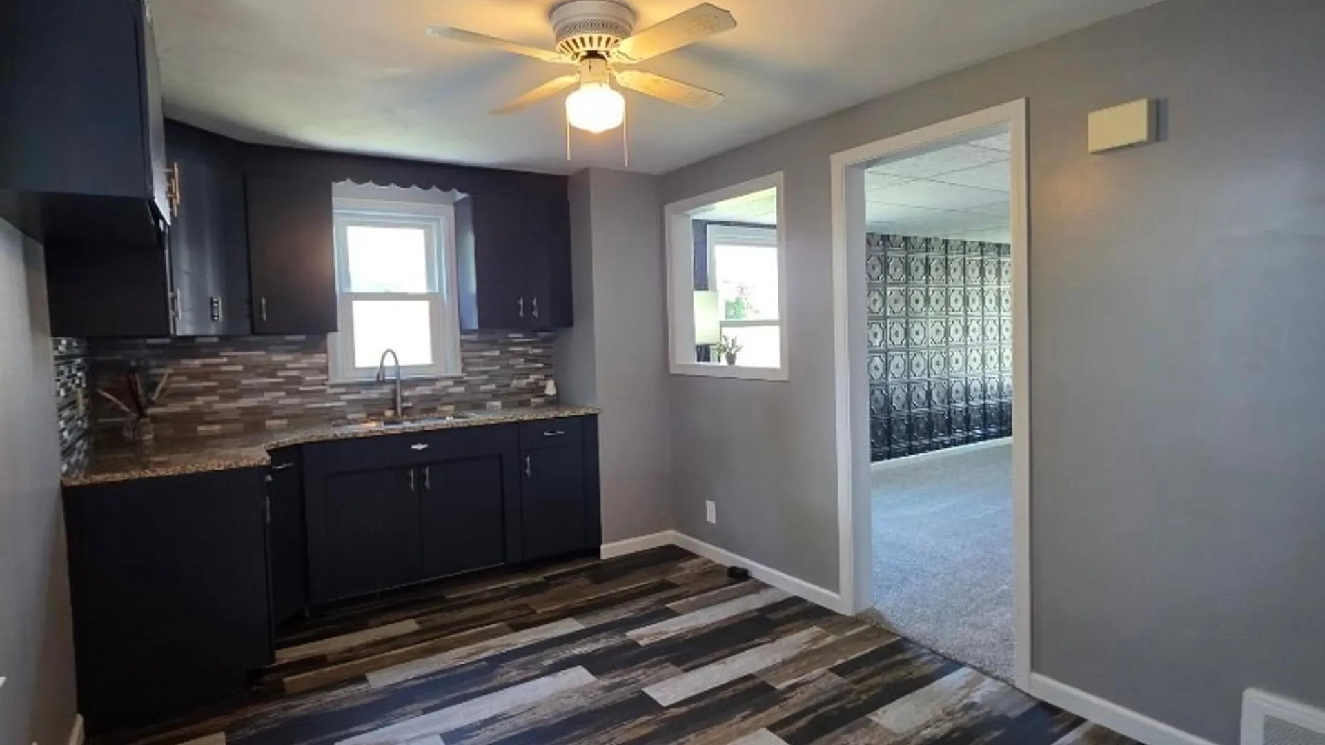 Property at 37 S Glidden Street, Cheektowaga, NY 14206 5