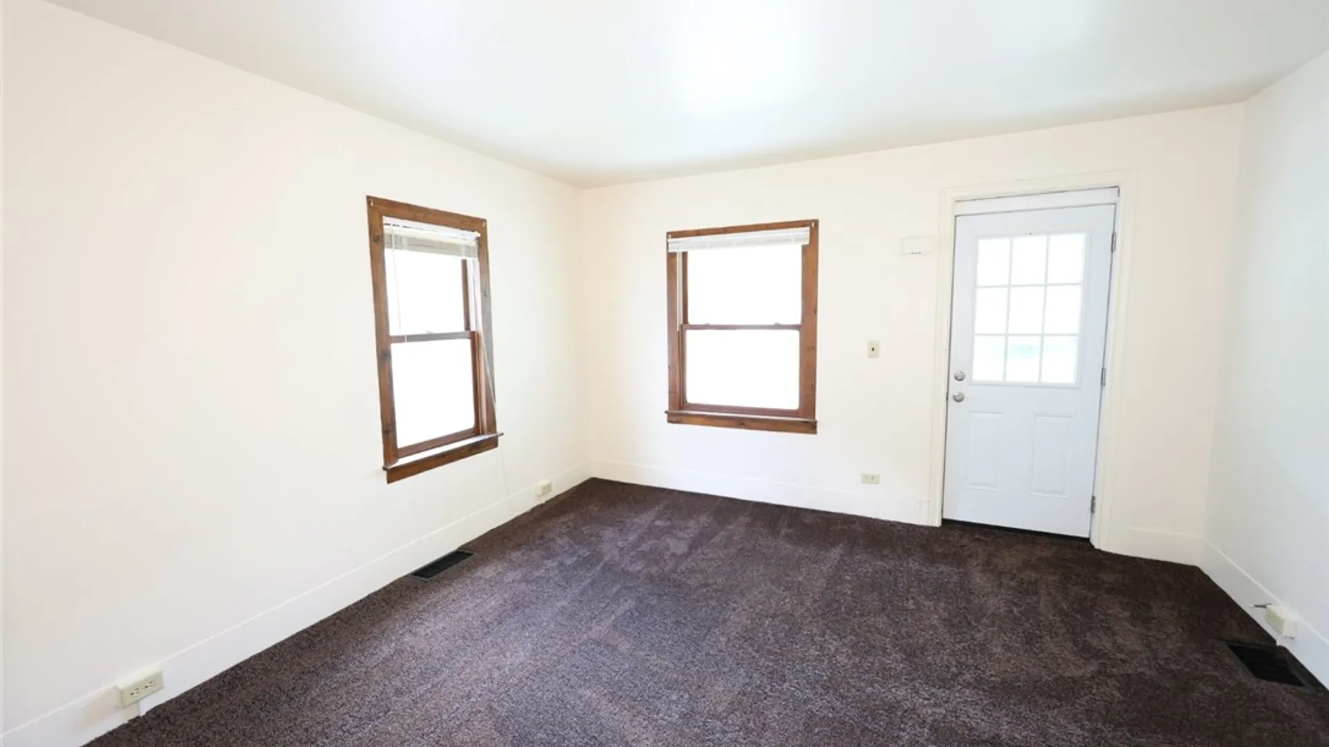 Property at 228 Davidson Avenue, Canandaigua City, NY 14424 8