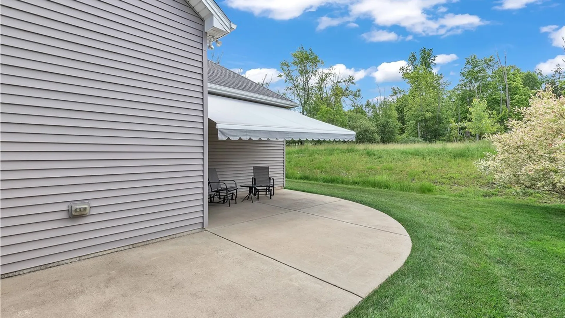 Property at 5383 Alderbrook Lane, Clarence, NY 14031 41