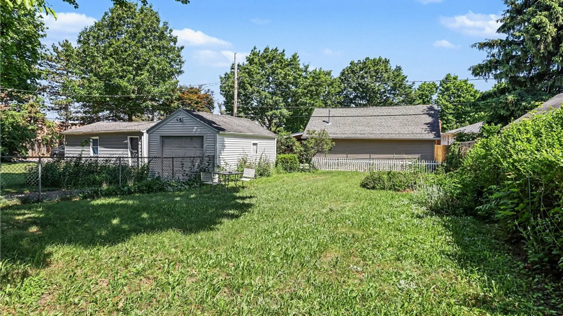 Property at 10 Heberton Road, Irondequoit, NY 14622 25