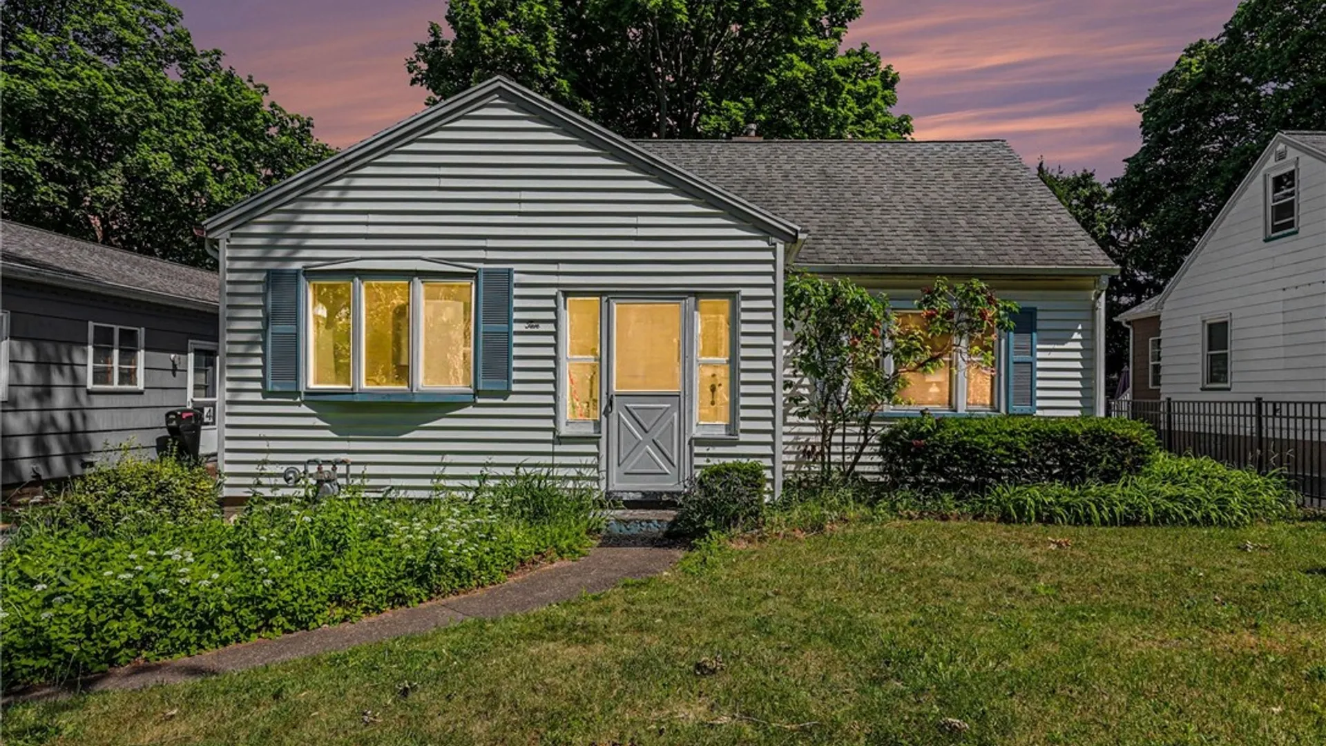 Property at 10 Heberton Road, Irondequoit, NY 14622 3
